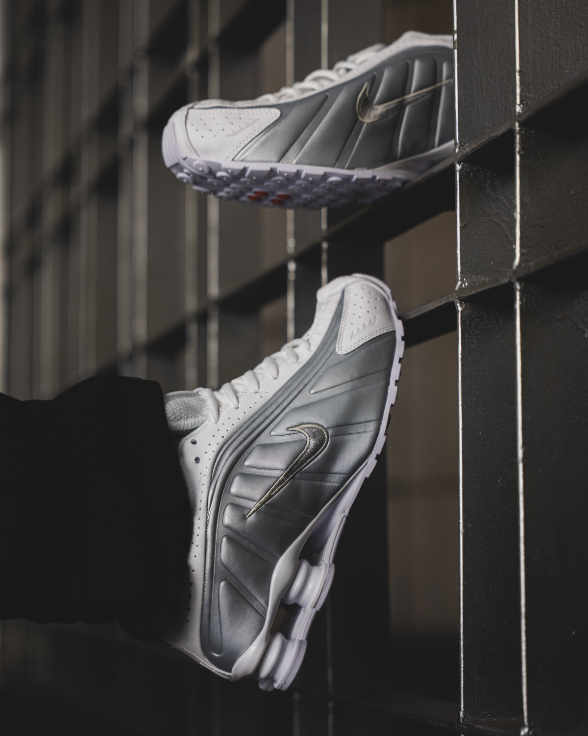 Nike Shox R4