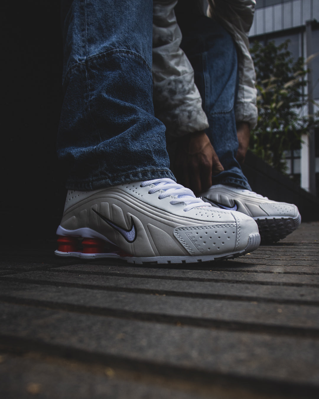 Nike Shox R4 White Metallic Silver
