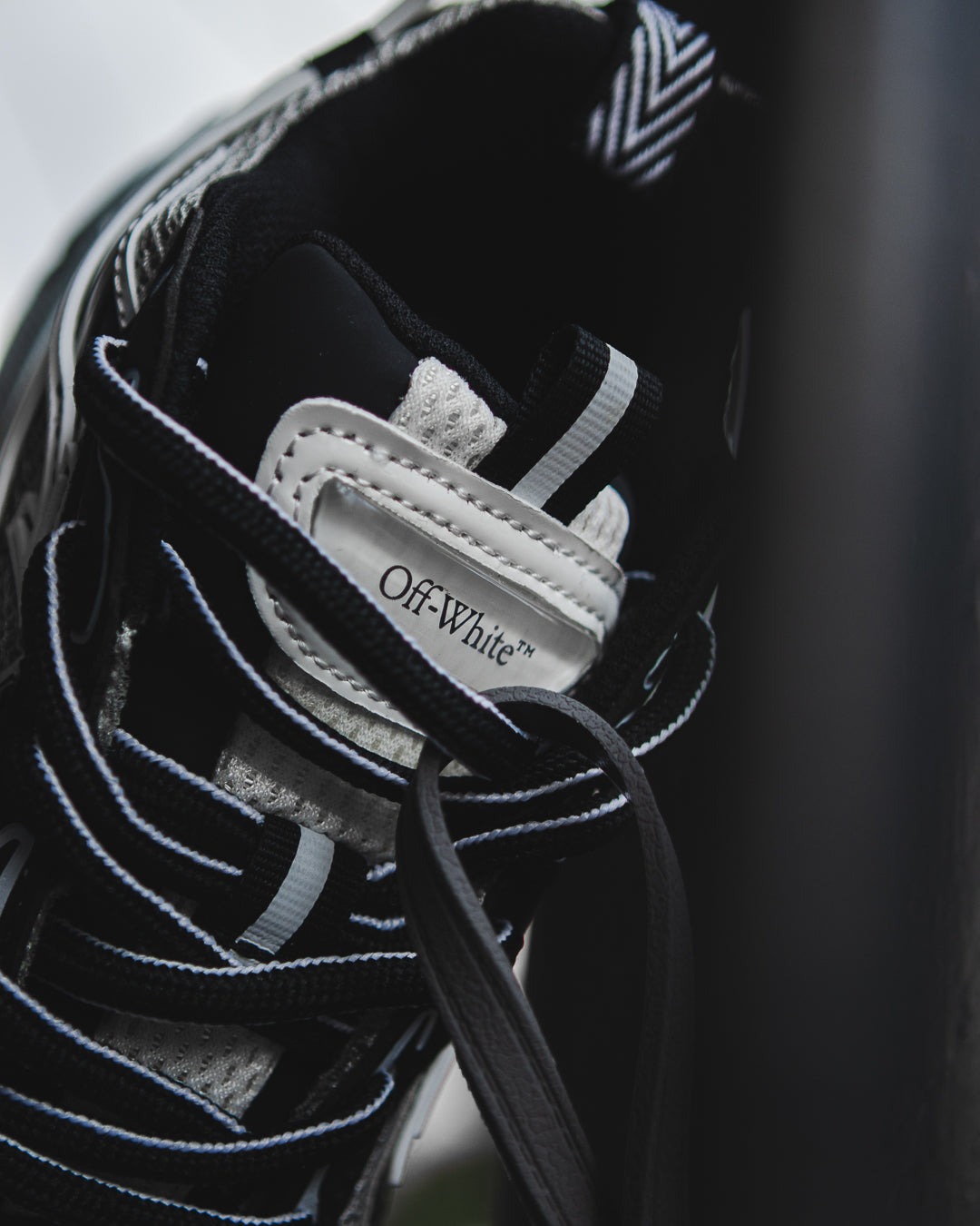 Off-White Be Right Back