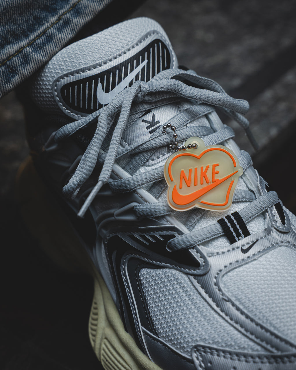 Nike V2K Run