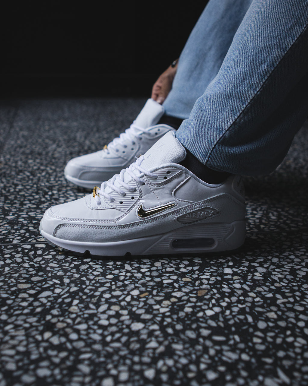 Nike Air Max 90 "Metallic Gold"