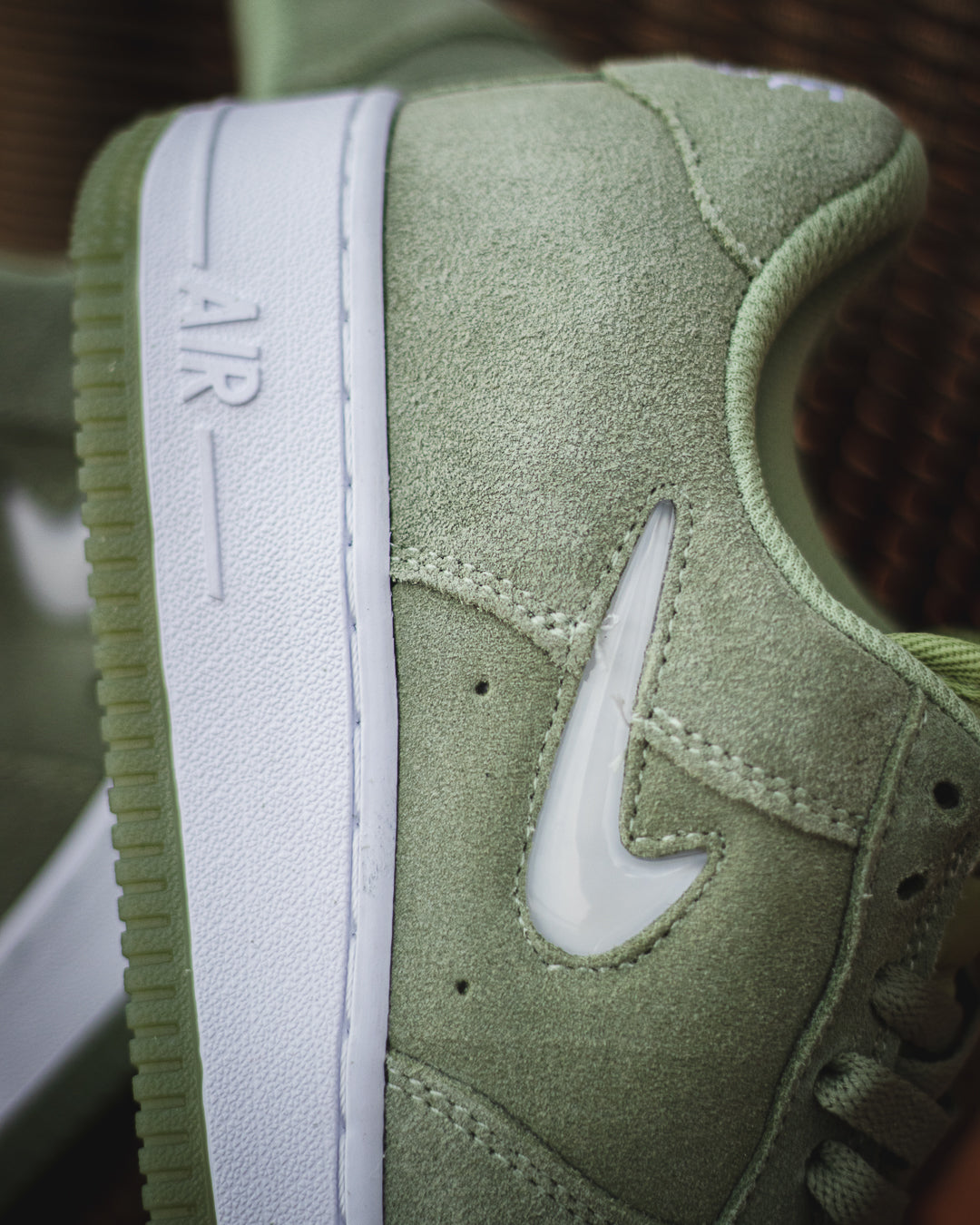 Air Force 1 '07 Low Retro Color Of The Month Jewel Oil Green"