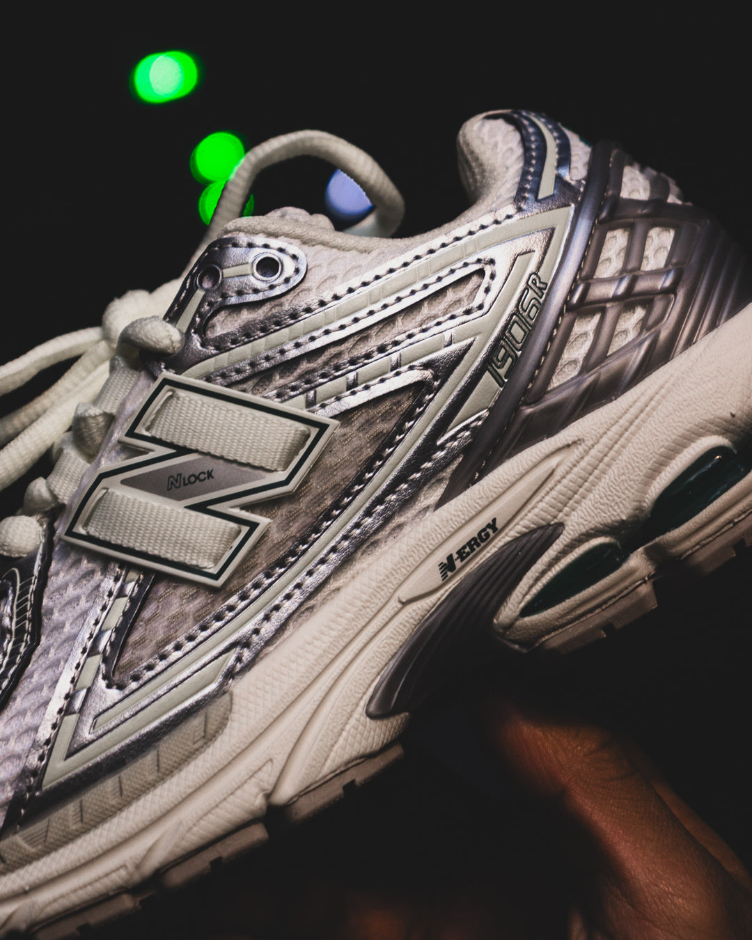 New Balance 1906R