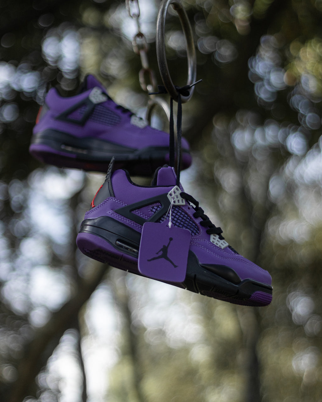 Nike Air Jordan 4 Retro x Travis Scott "Purple Suede"