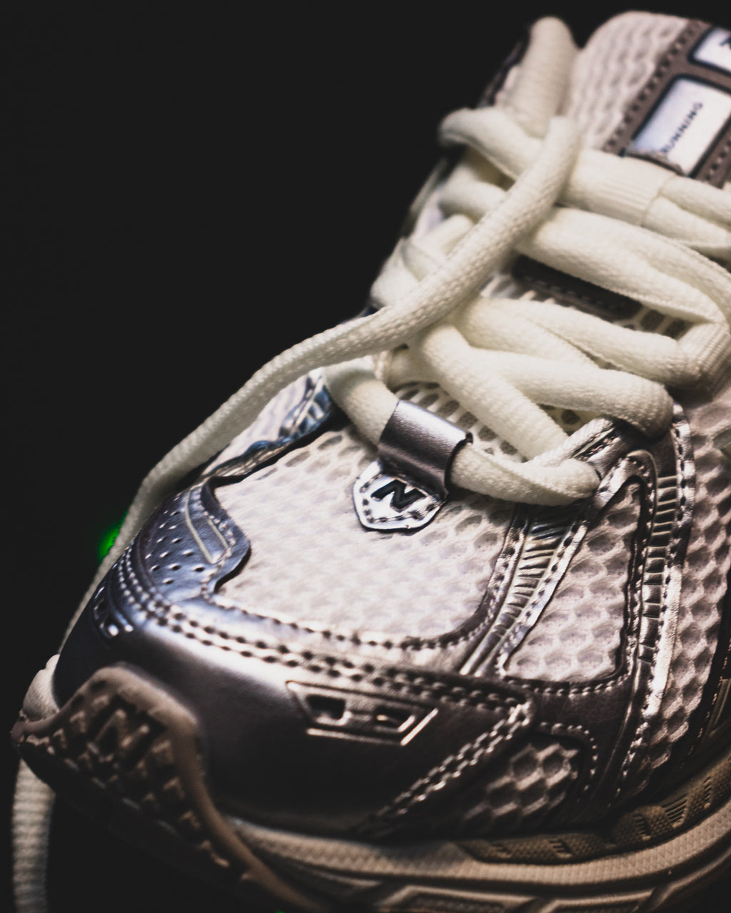 New Balance 1906R