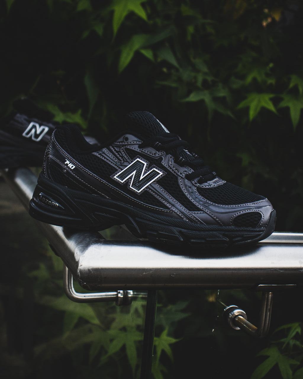 New Balance 740 “Black”