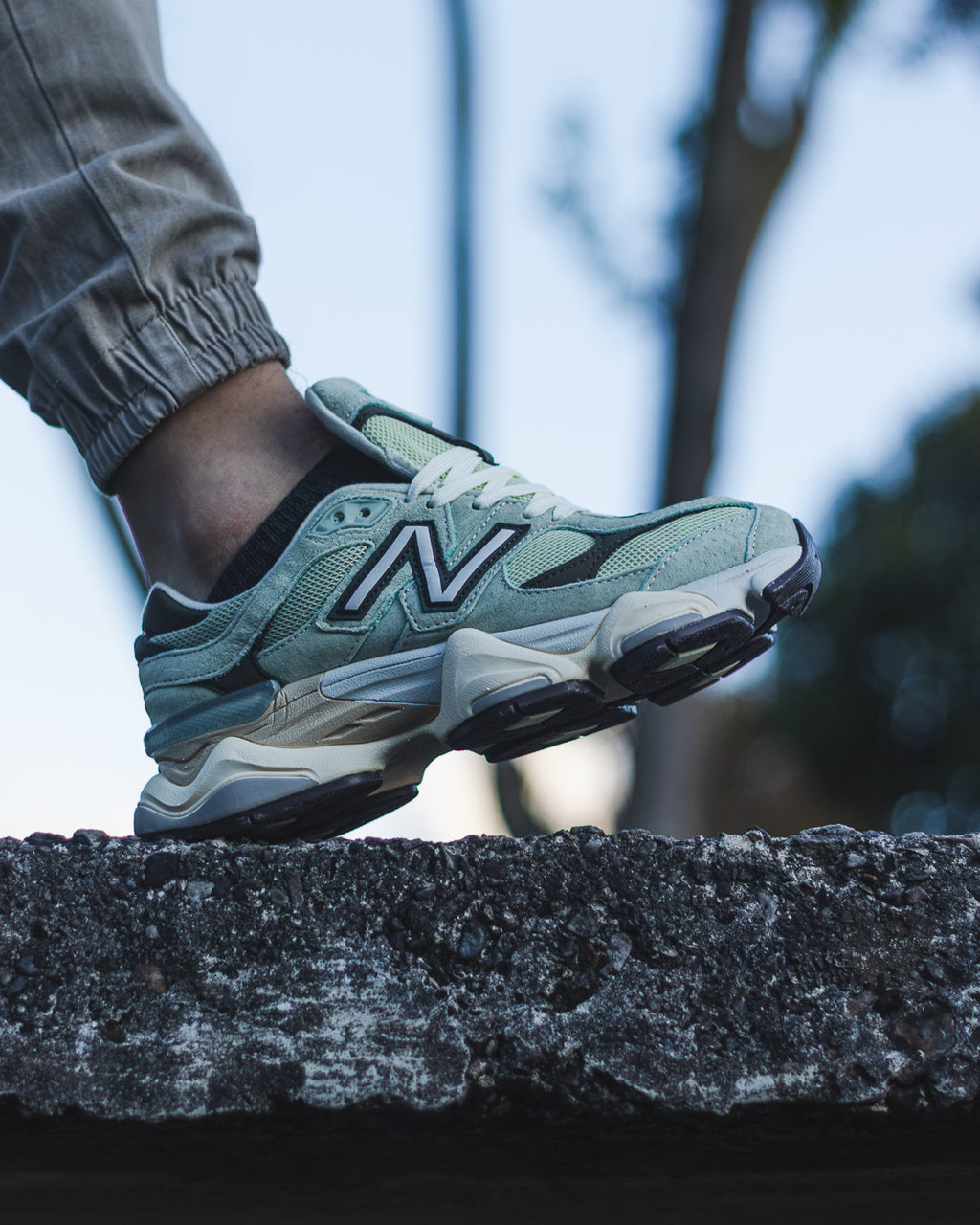 New Balance 9060 "Olivine"