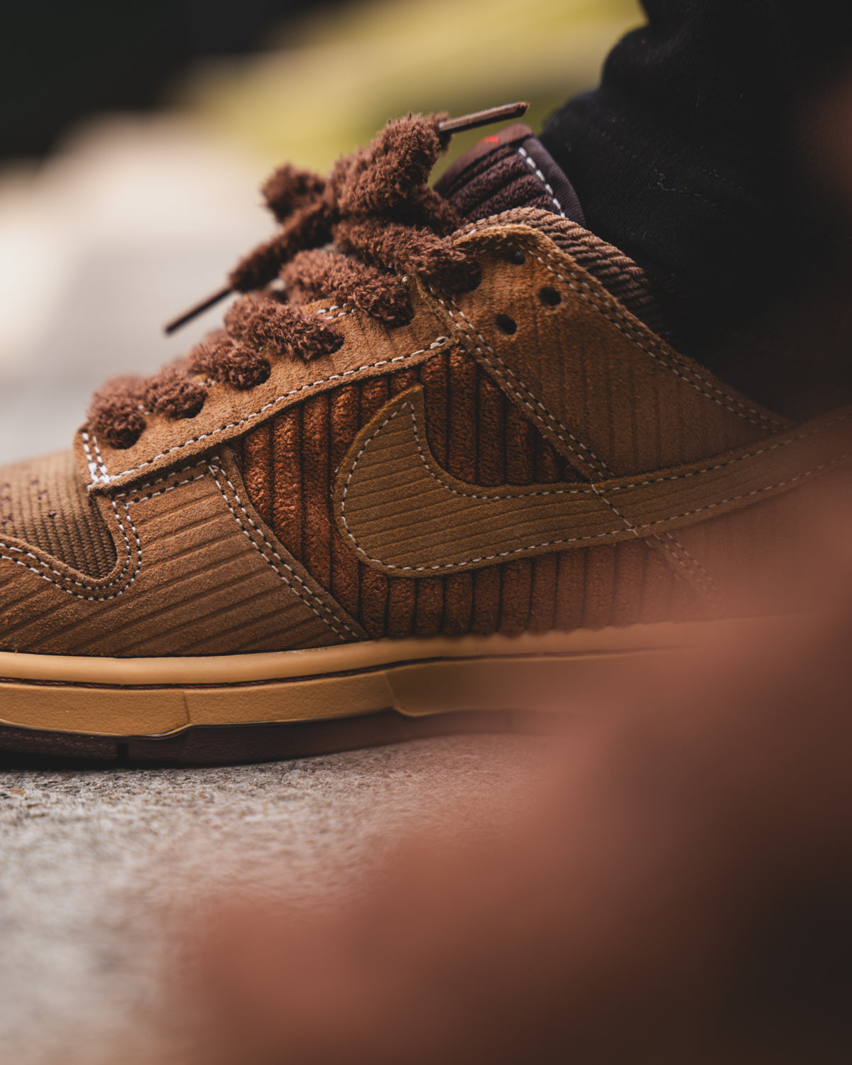 Nike Dunk Low Retro Premium "Corduroy"