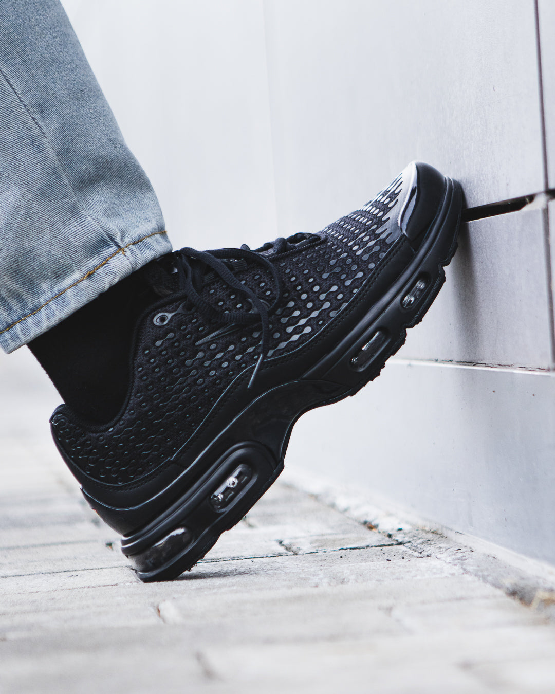 Nike Air Max Tn Plus VII Triple Black