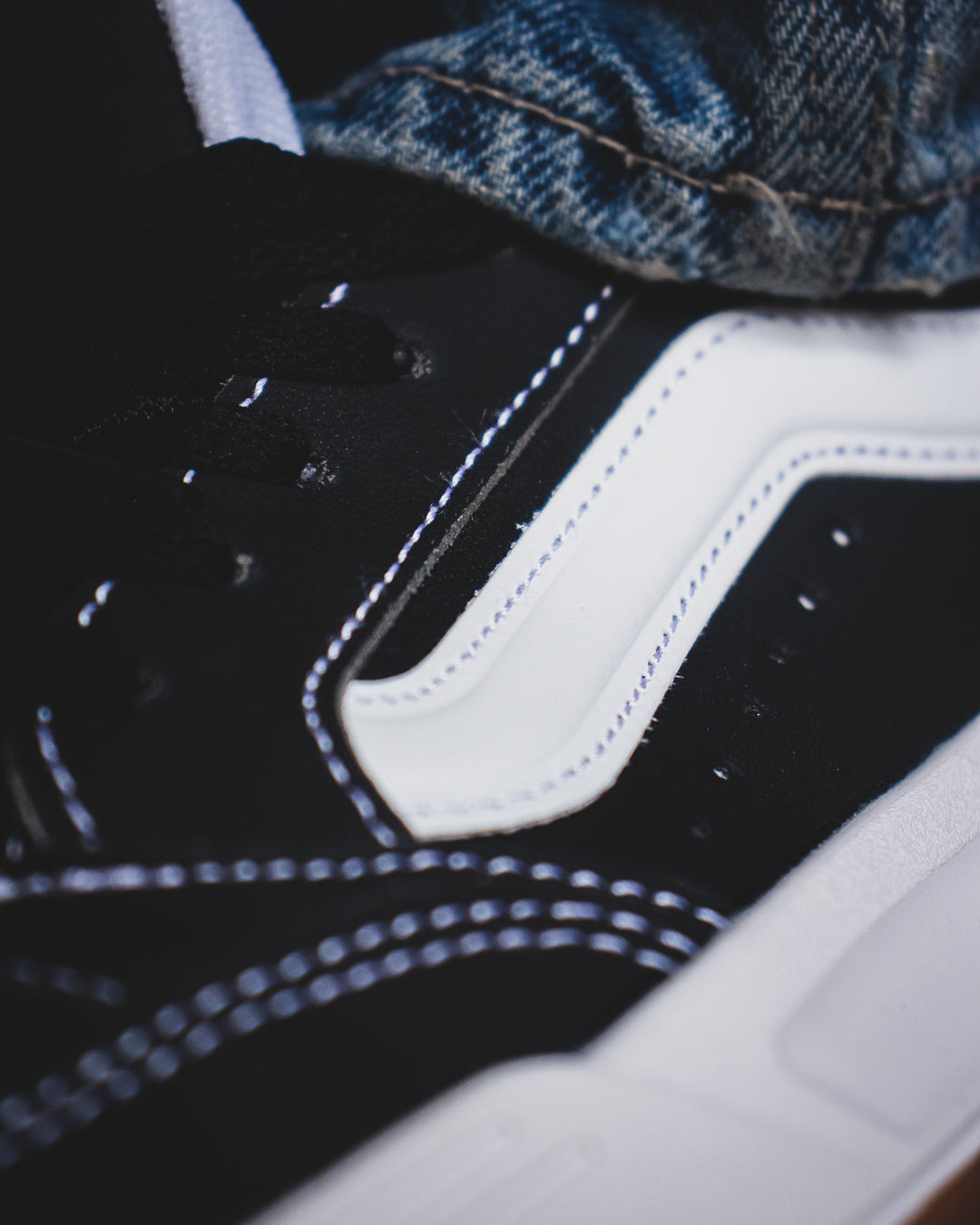 Vans Hylane Black/White