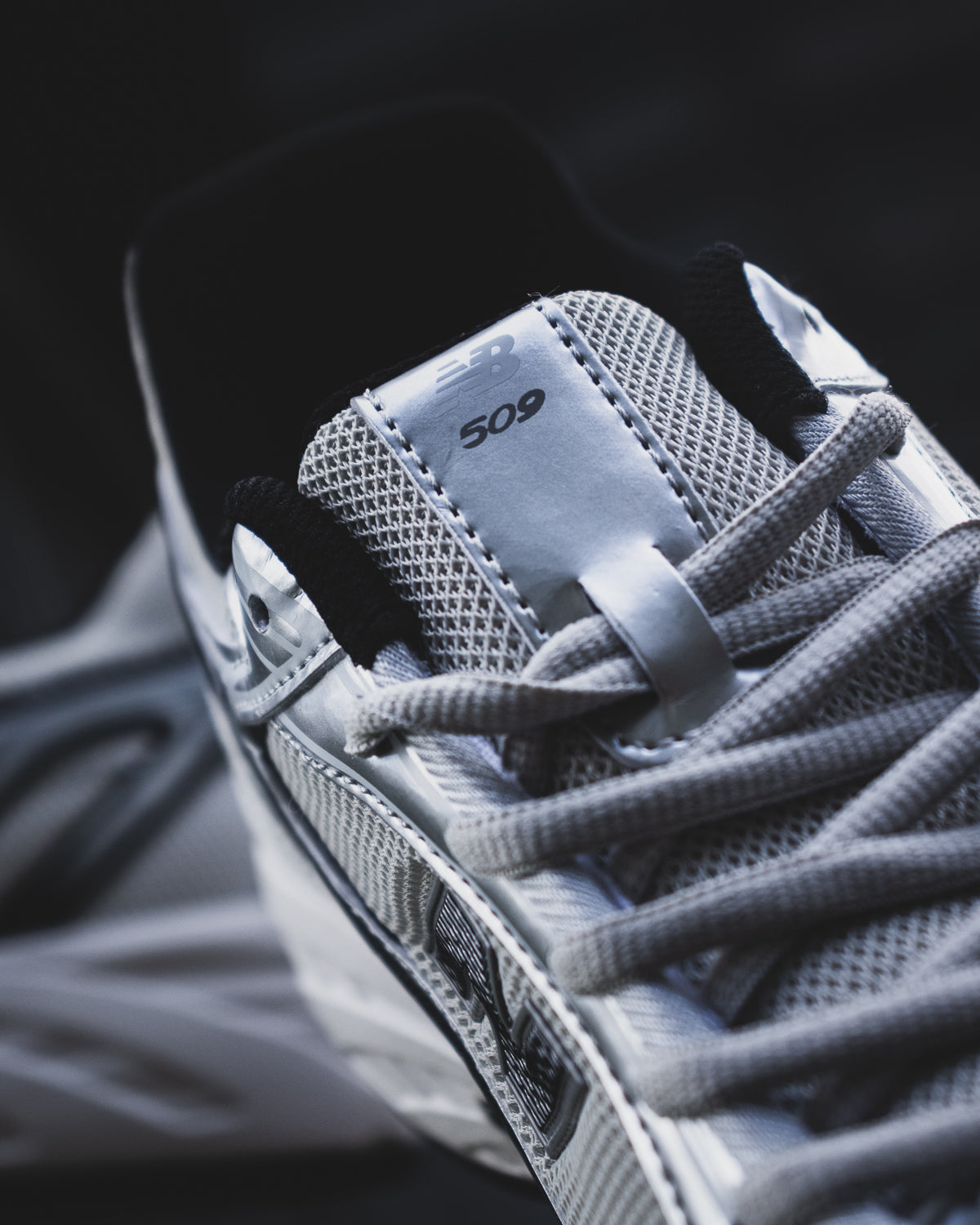 New Balance 509