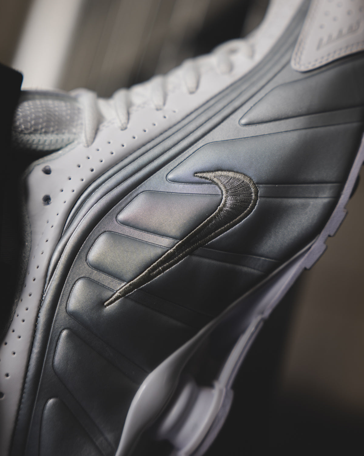 Nike Shox R4