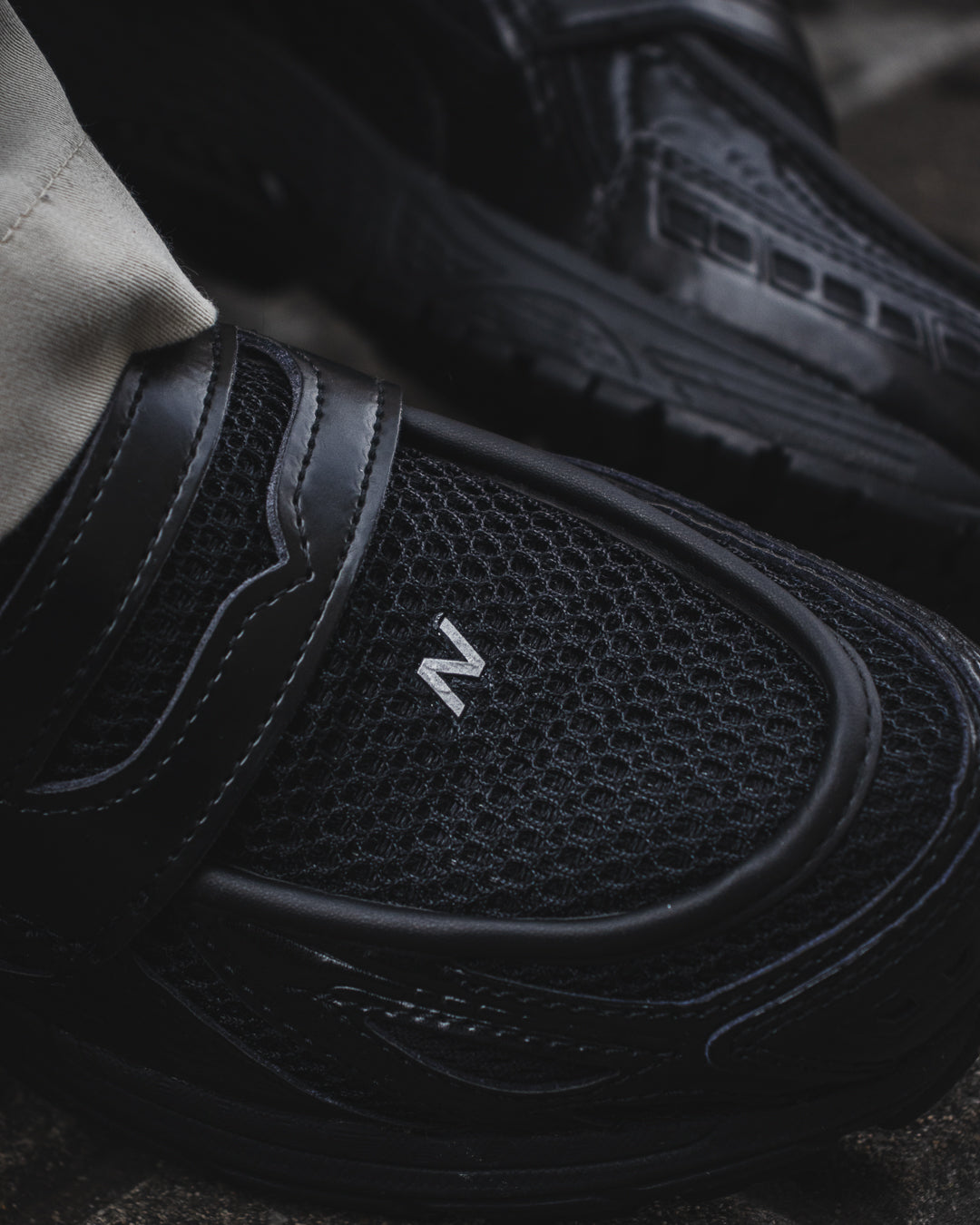 New Balance 1906L Black