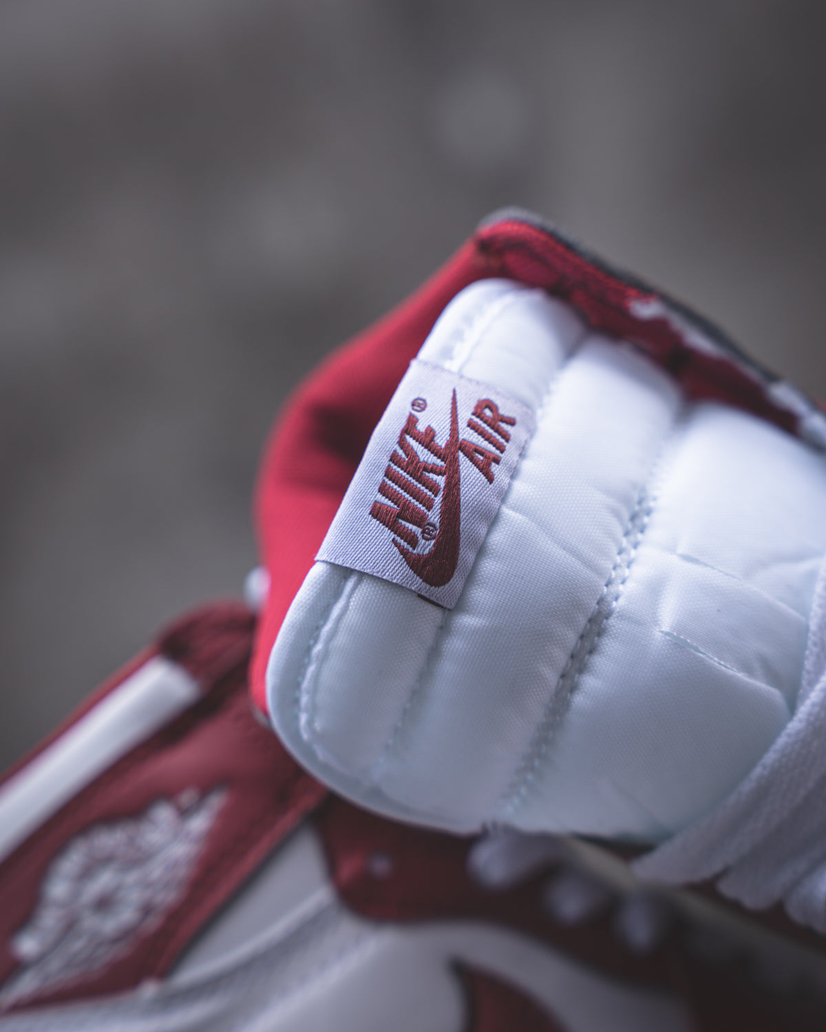 Air Jordan 1 Retro High OG "Artisanal Red"
