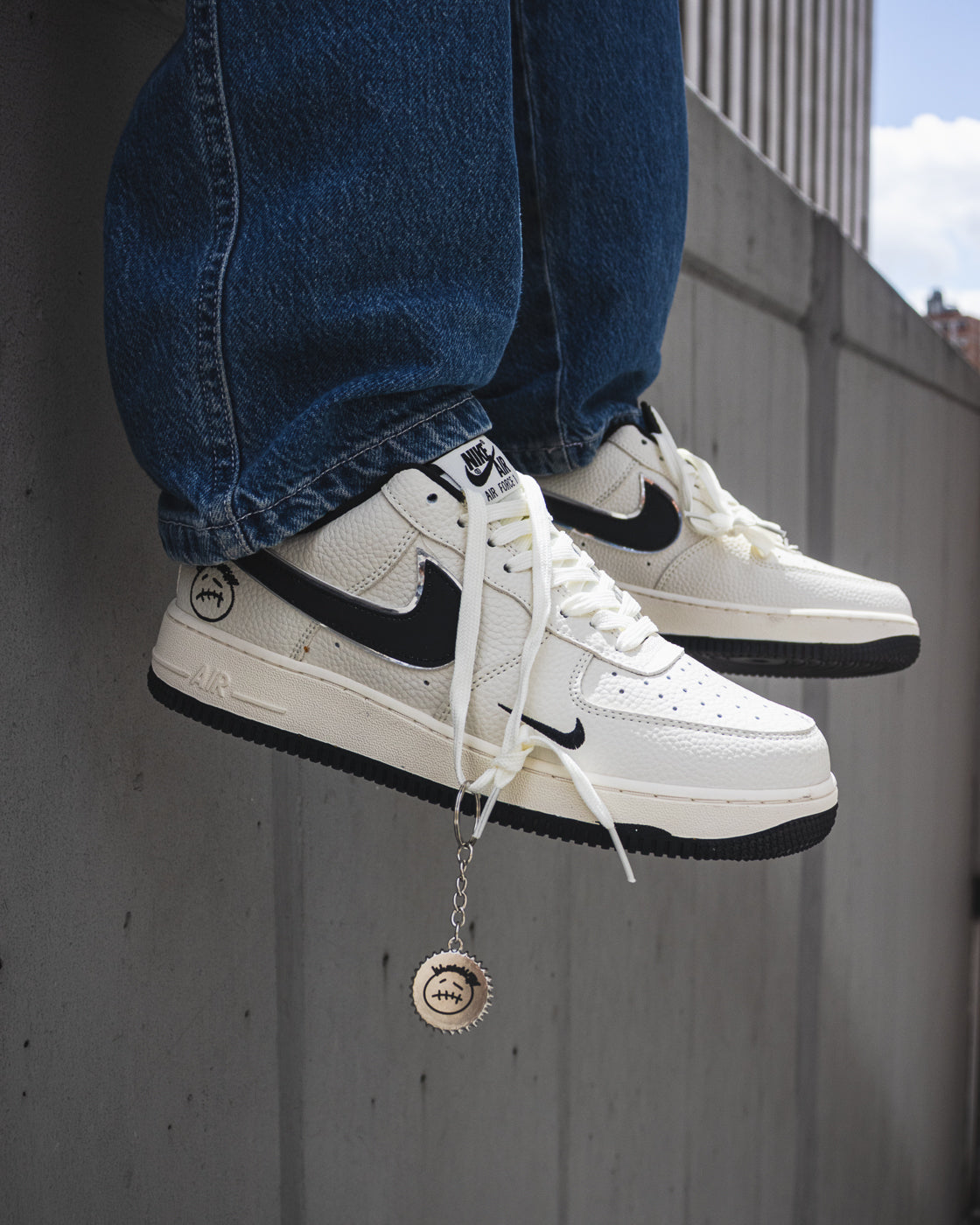 Nike Air Force 1 '07 LV8 Utility White Black