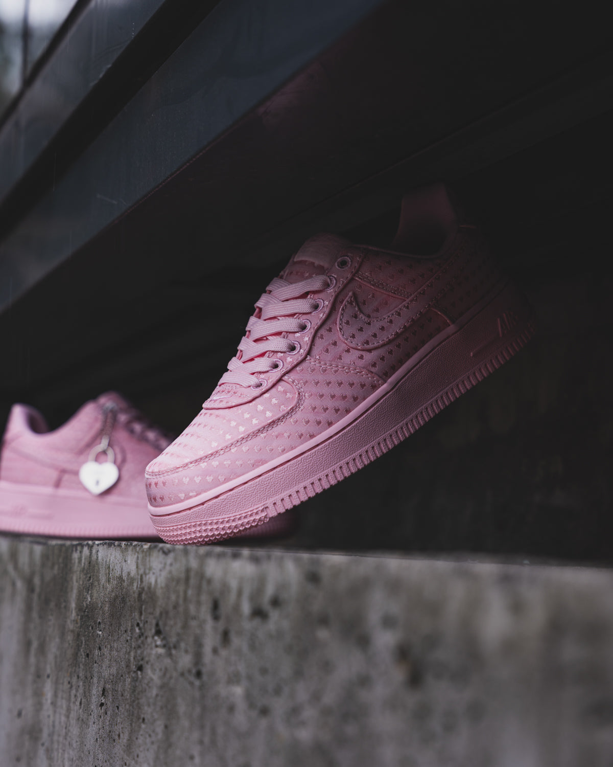 Nike Air Force 1 Low Valentine's Day "Pink Foam"