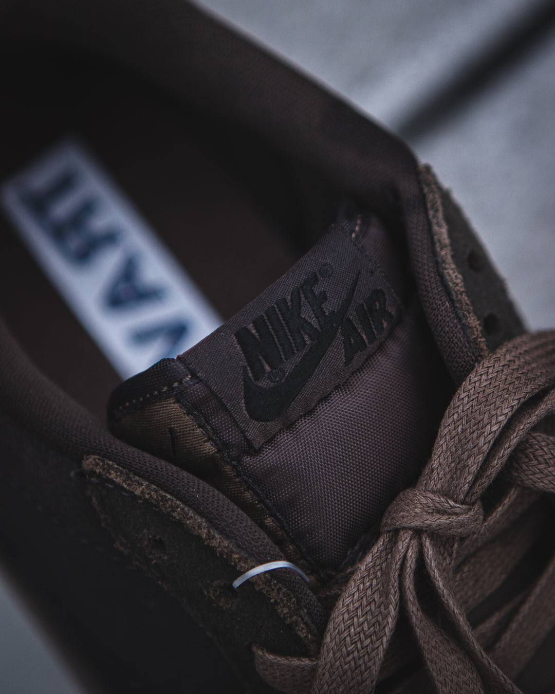 Nike Air Jordan 1 Retro Low OG SP Travis Scott "Velvet Brown"