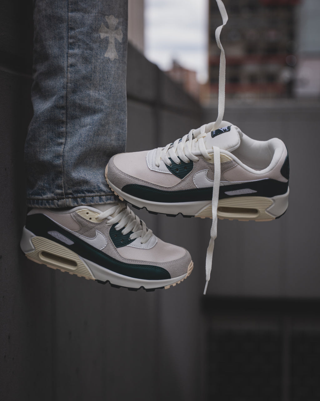 Nike Air Max 90 "Sail/Vintage Green"