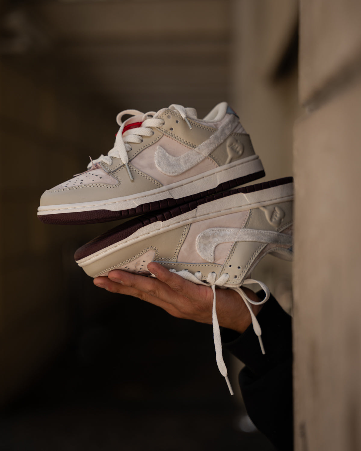 Nike SB Dunk Low "City of Love"