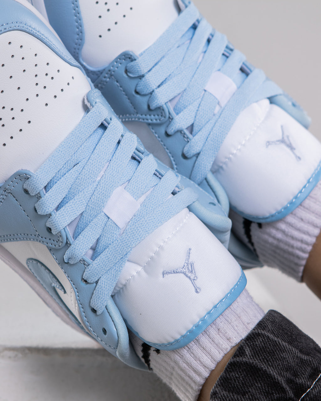 Nike Air Jordan 1 Low  "Ice Blue"