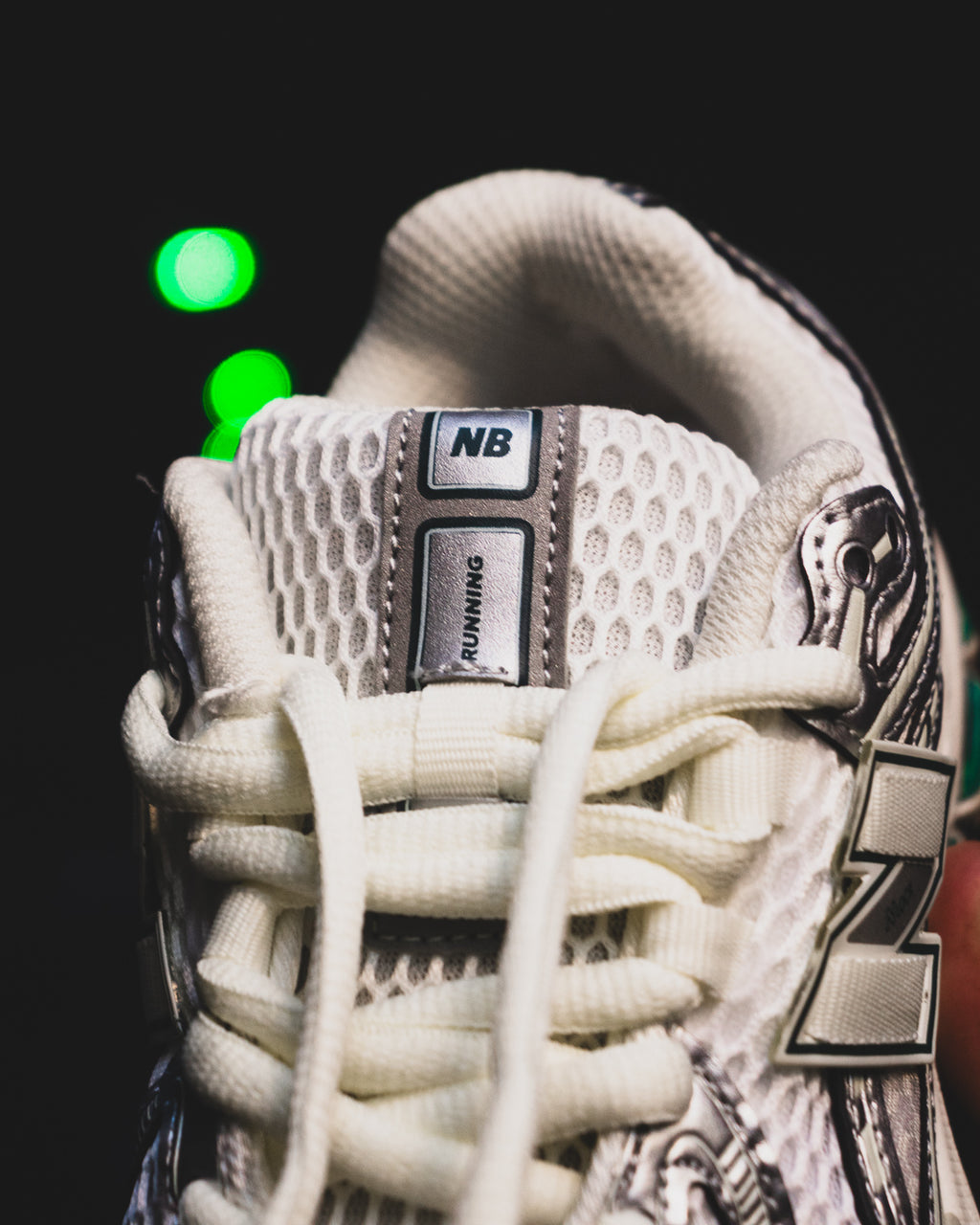 New Balance 1906R