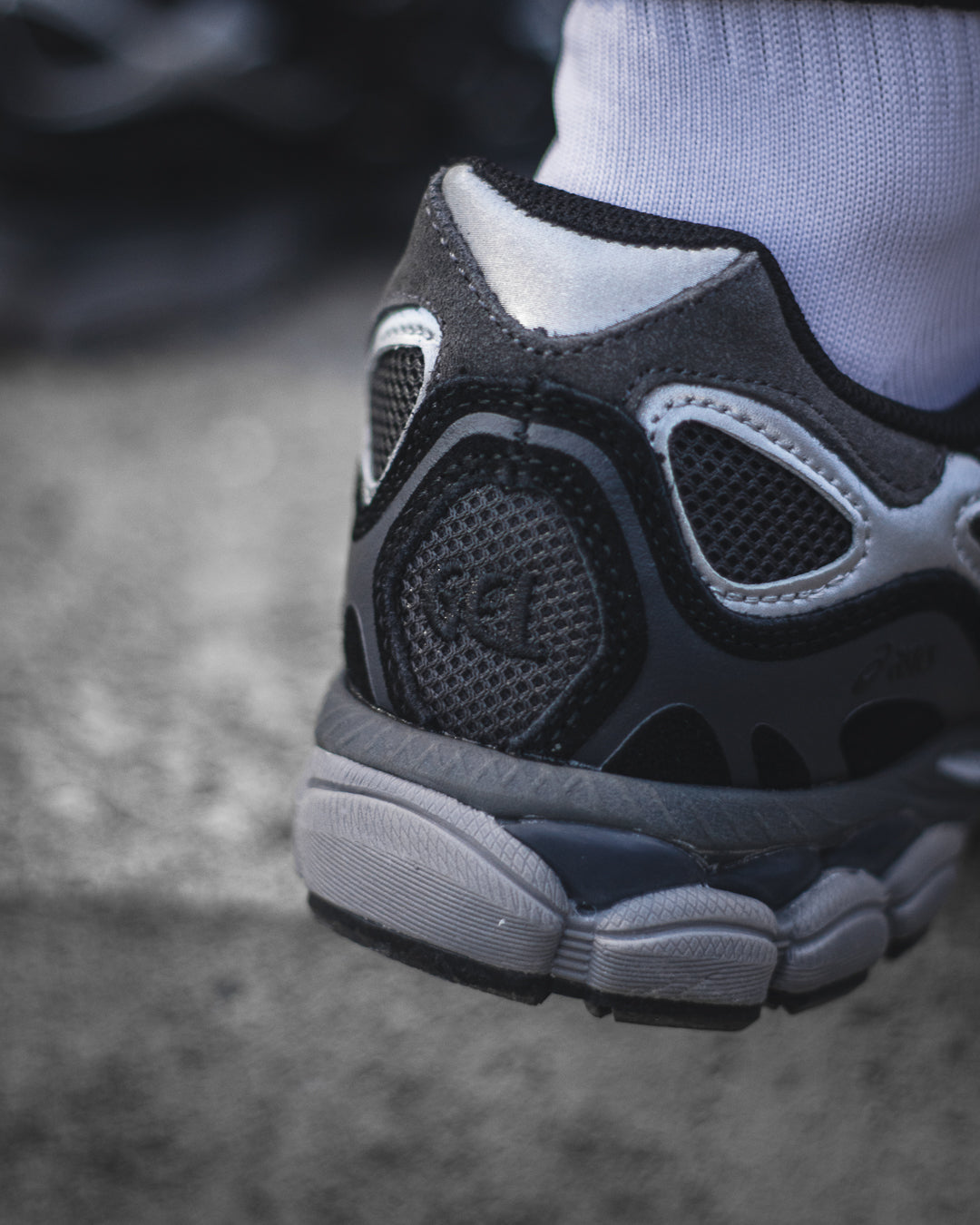 Asics Gel-NYC “Graphite Grey/Black”