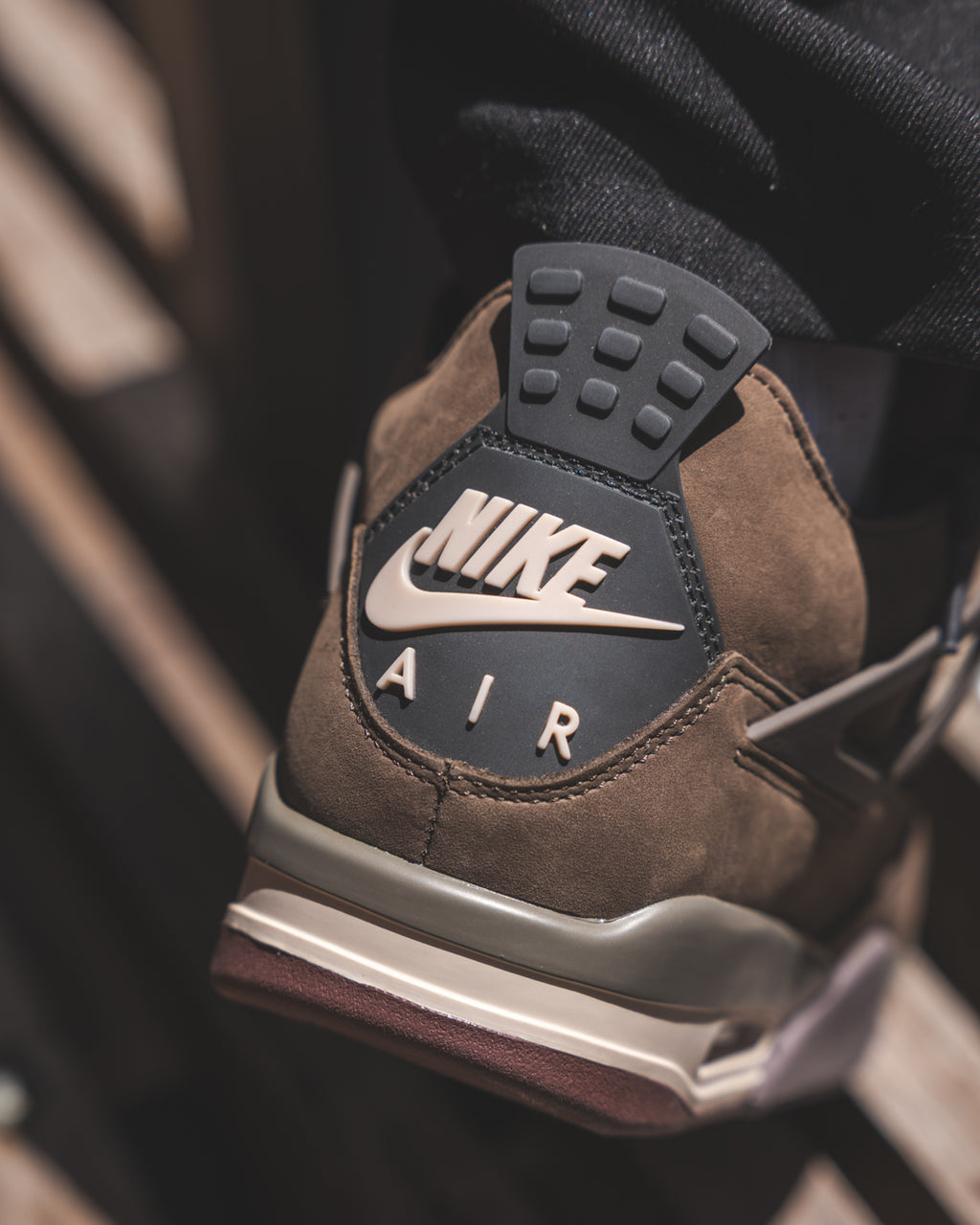 G5 A Ma Maniére x Air Jordan 4 Retro SP "Dark Mocha"