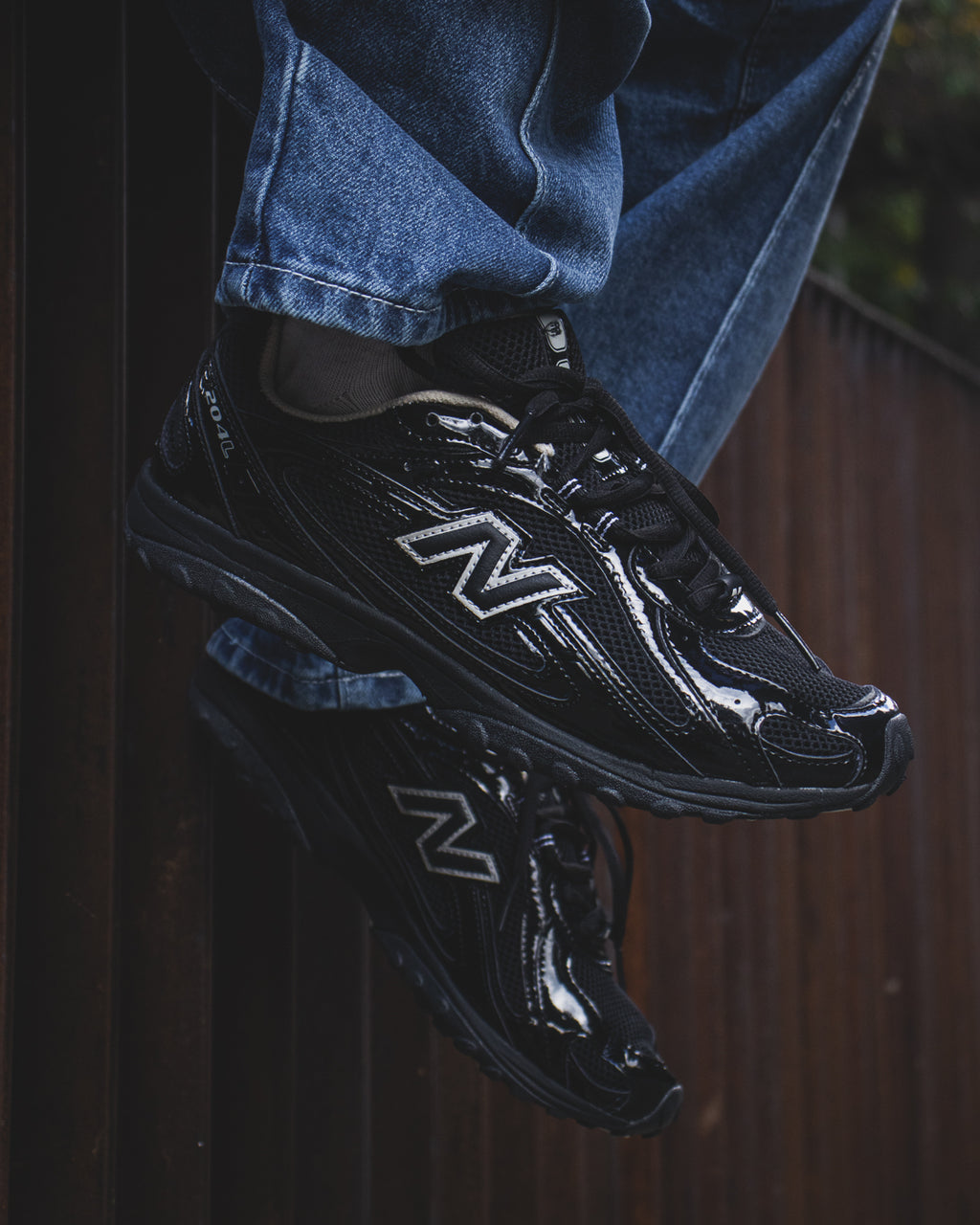New Balance 204L Black Timberwolf