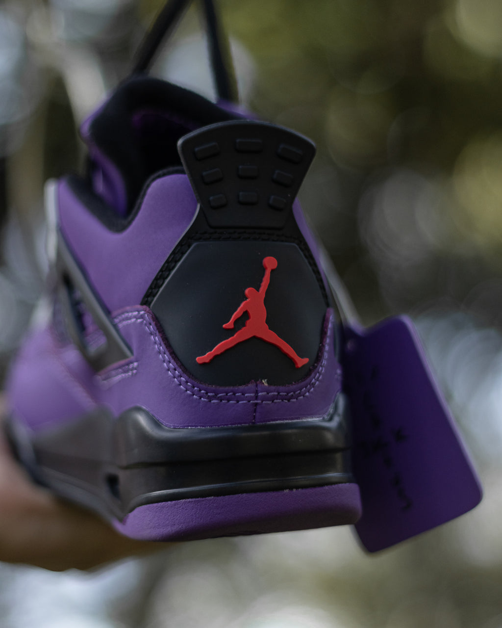 Nike Air Jordan 4 Retro x Travis Scott "Purple Suede"