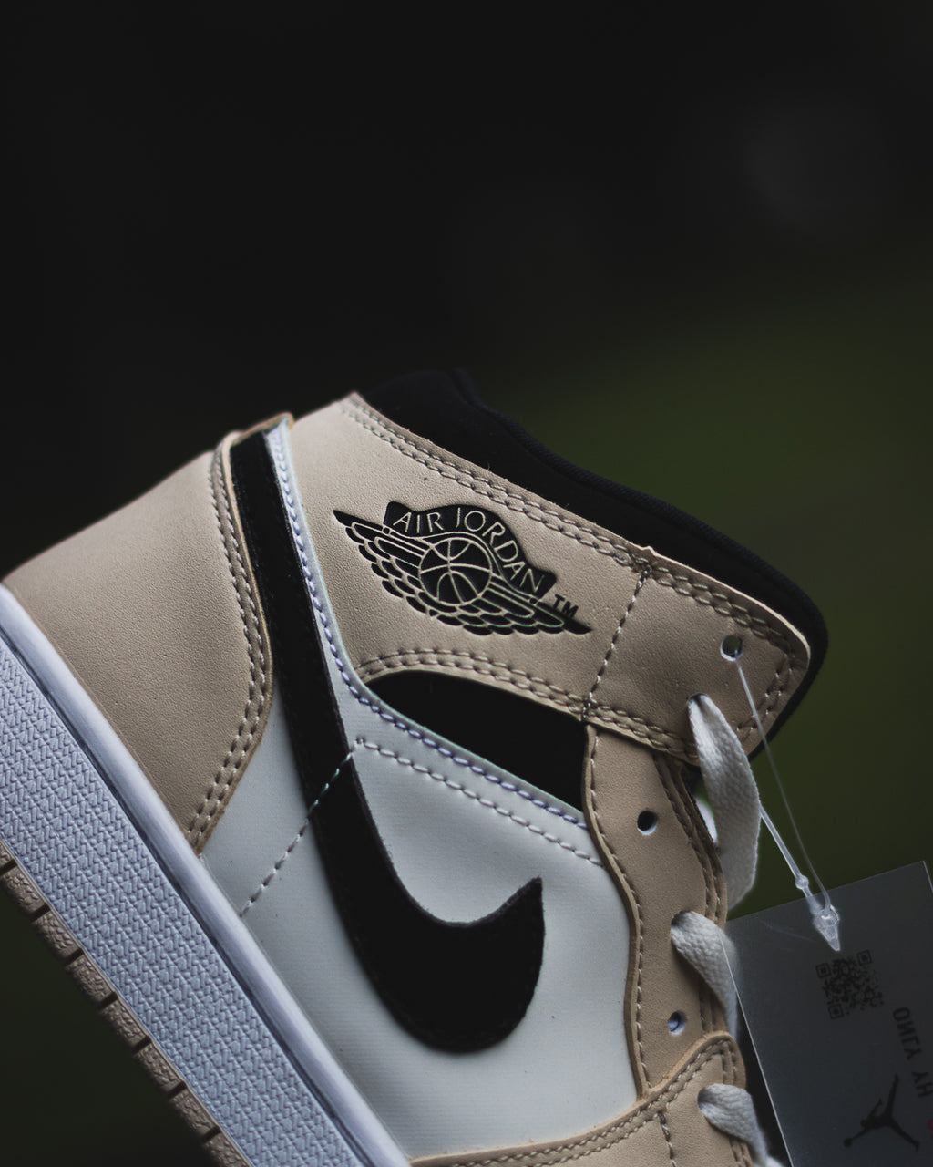 Nike Air Jordan 1 Mid “Guava Ice”