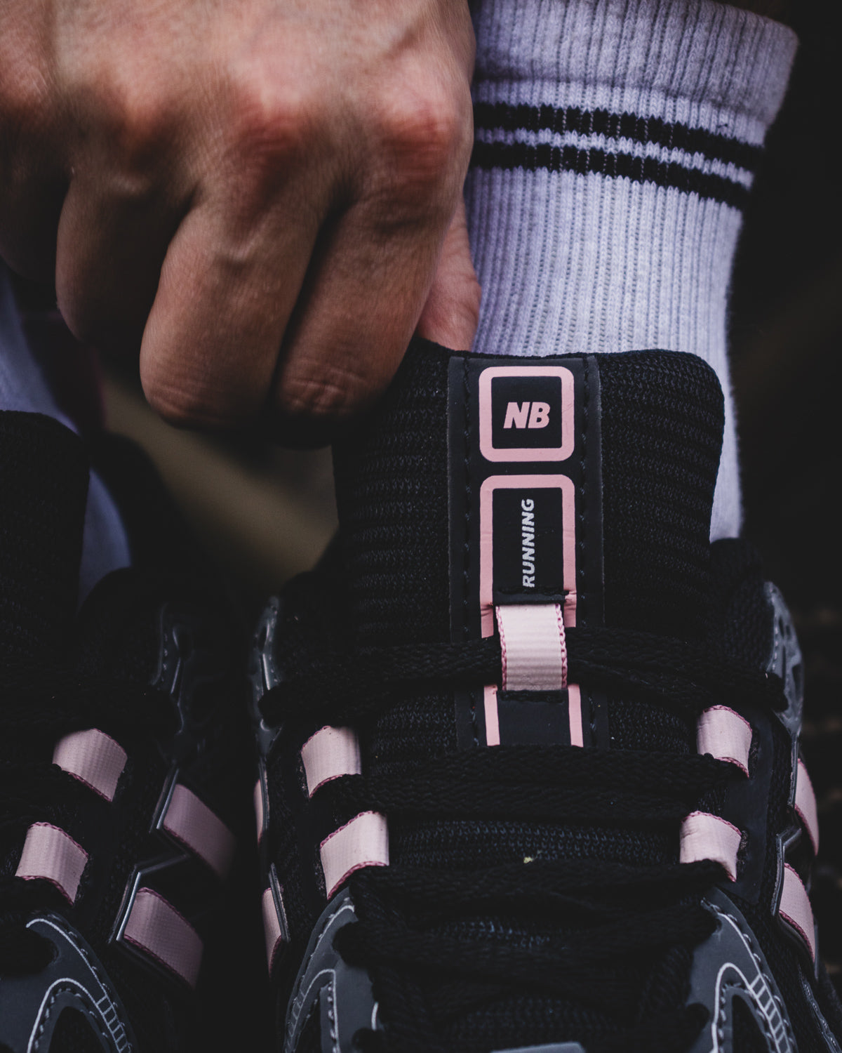 New Balance 1906R “Black/Pink”