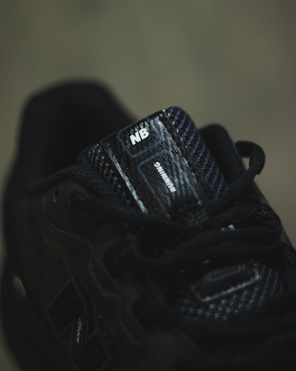 New Balance 1906R "Triple Black"