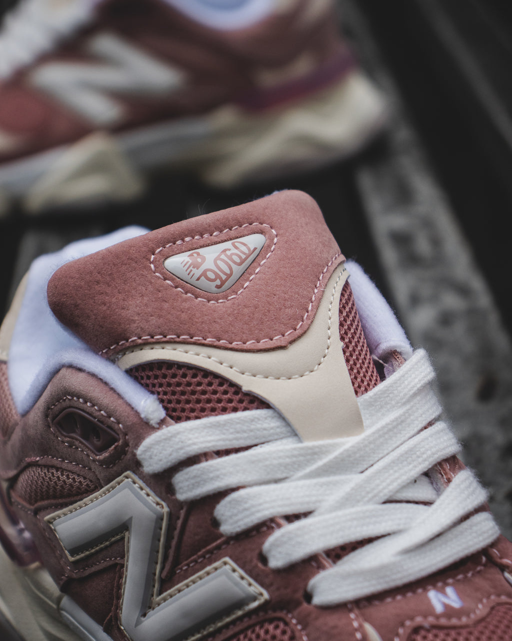 New Balance 9060 Sparrow