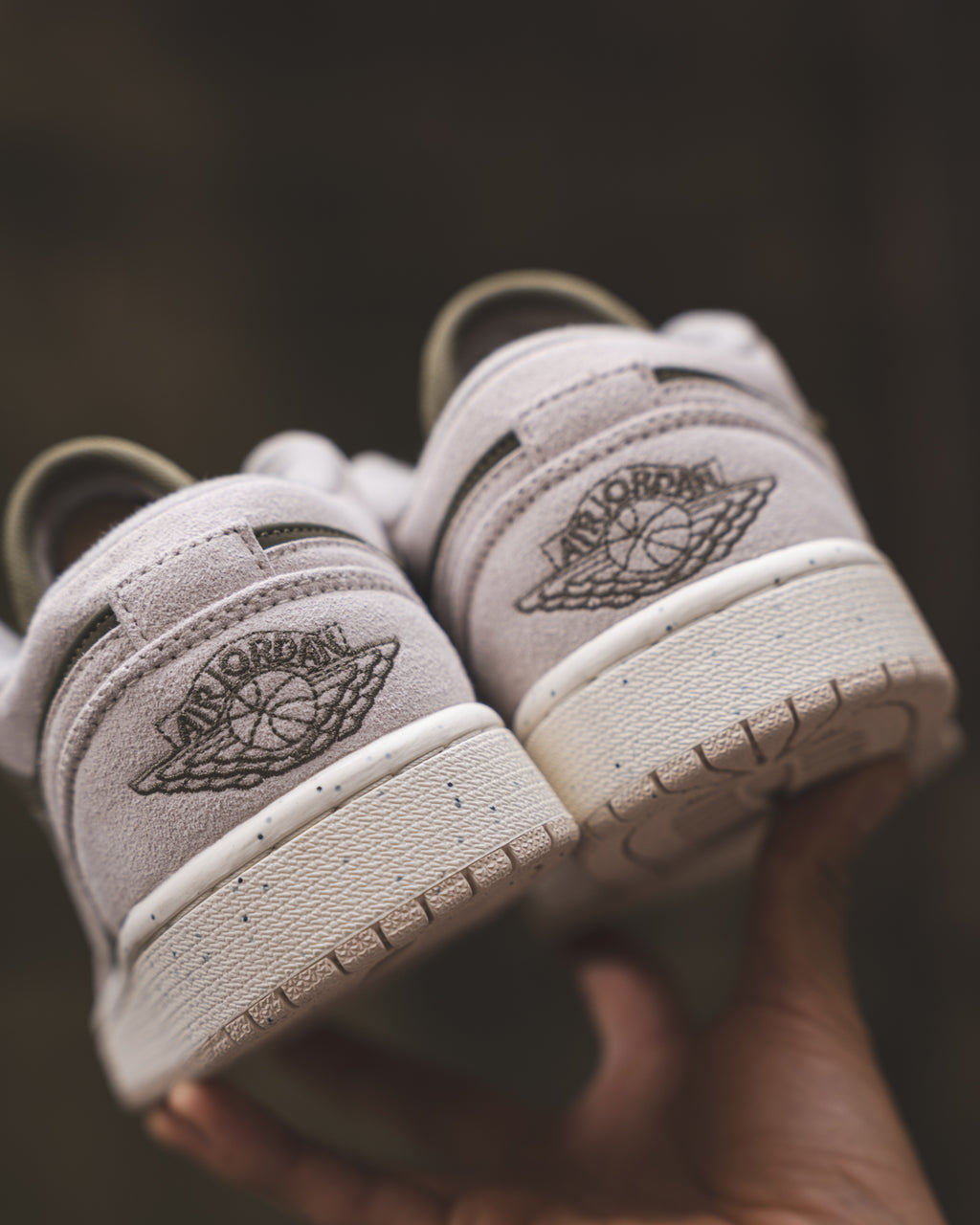 Air Jordan 1 Low SE "Medium Olive"