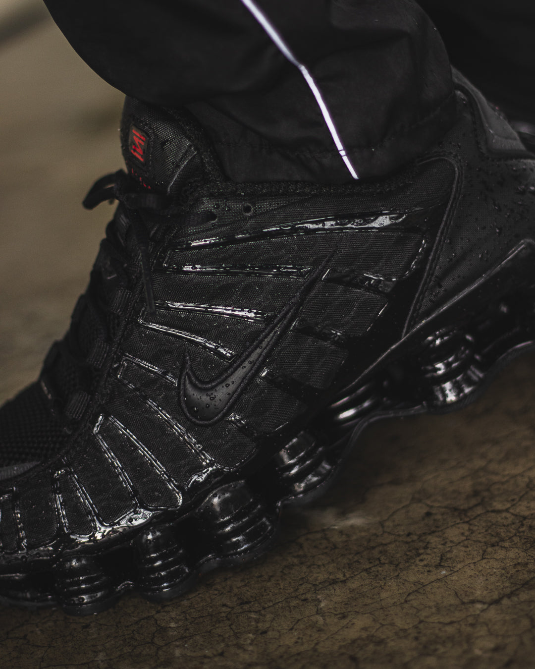 Nike Shox TL "Triple Black".