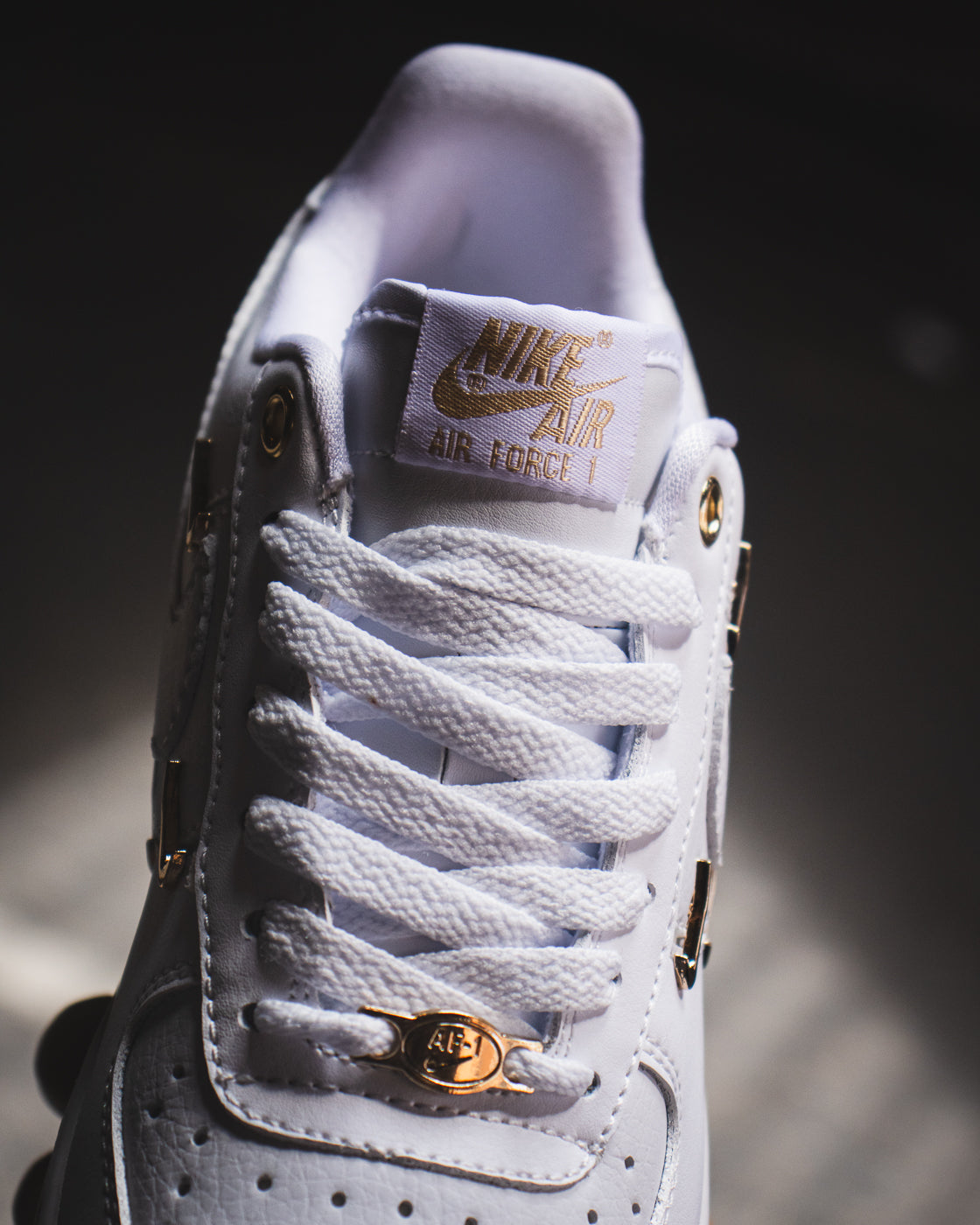 Nike Air Force 1 '07 LX