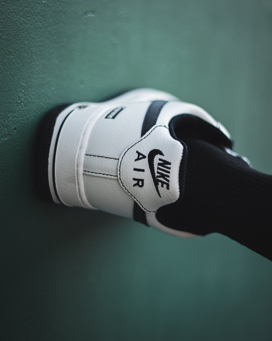 Supreme x Nike Air Force 1 Low