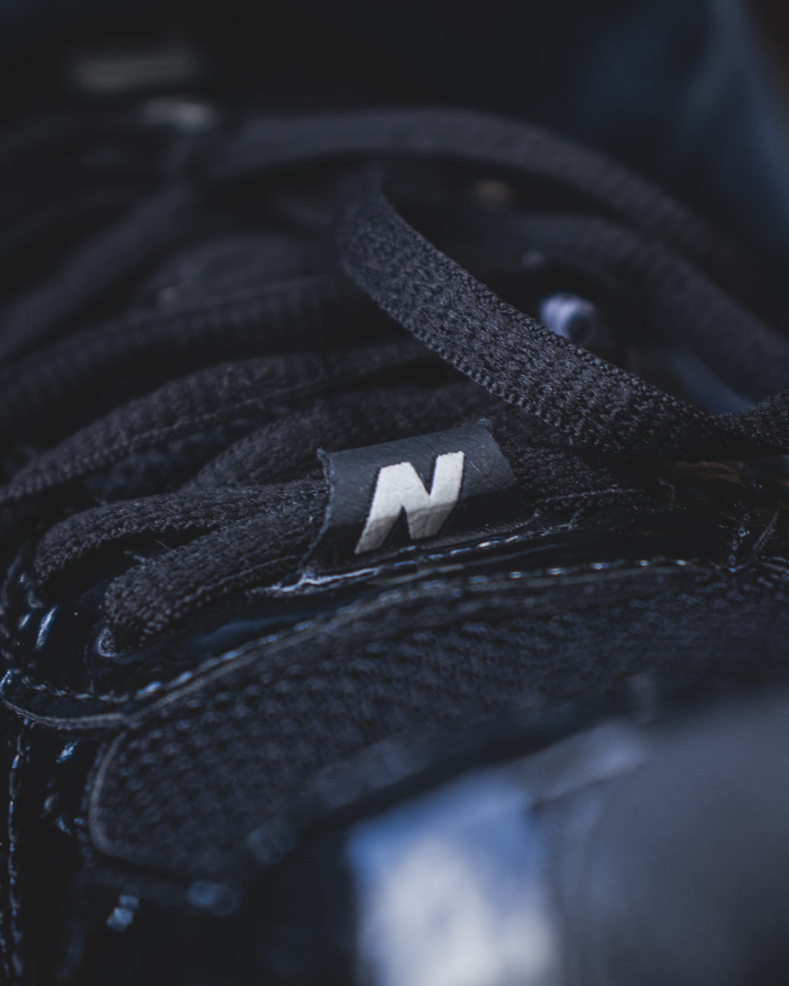 New Balance 204L Black Timberwolf