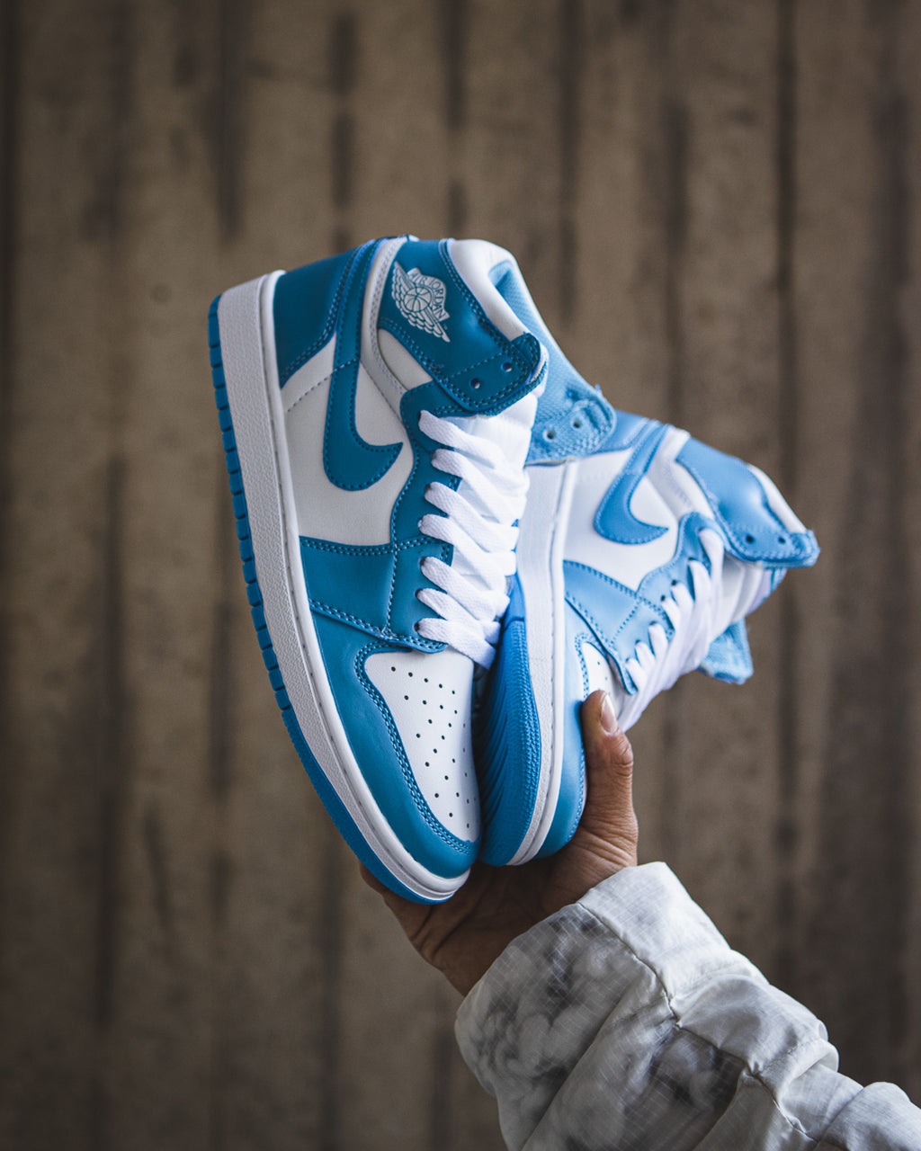Nike Air Jordan 1 Retro High "UNC Toe".