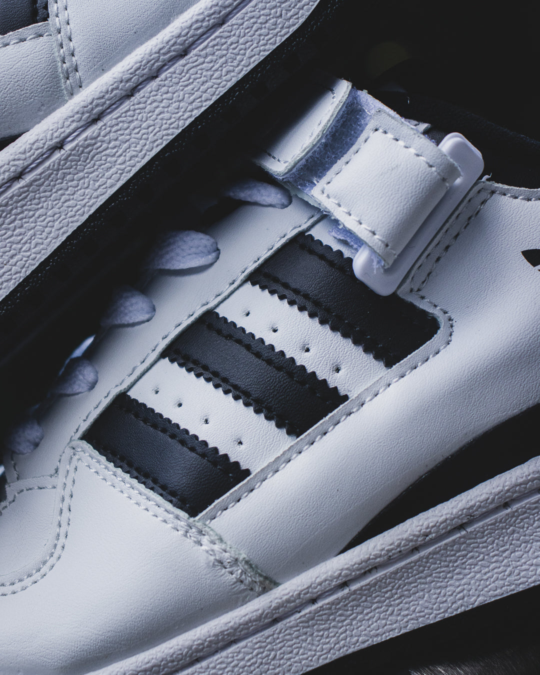 Adidas Forum Low “White/Black”