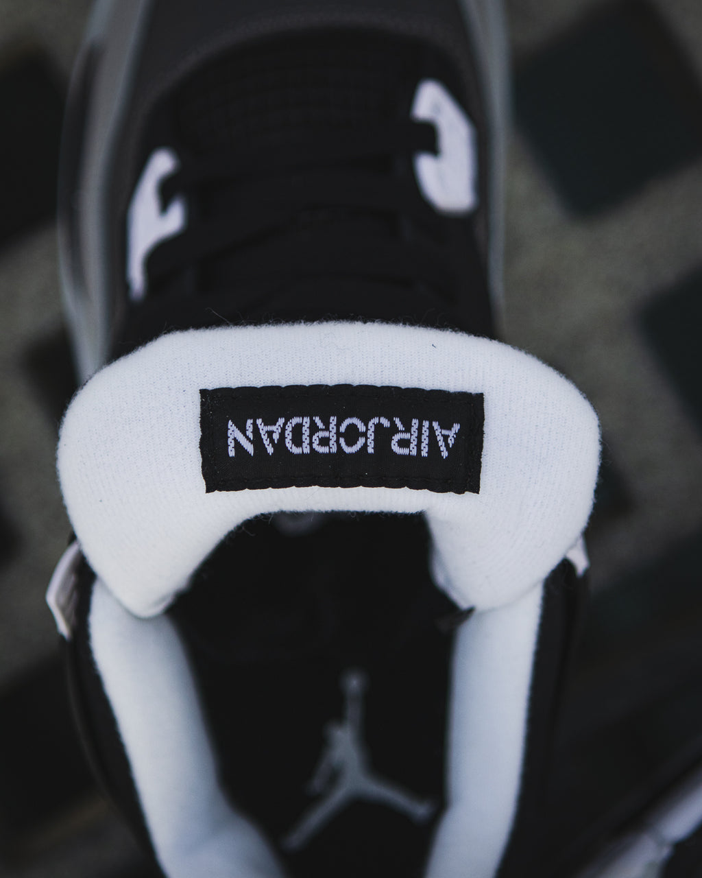 Air Jordan 4 Retro "Fear"