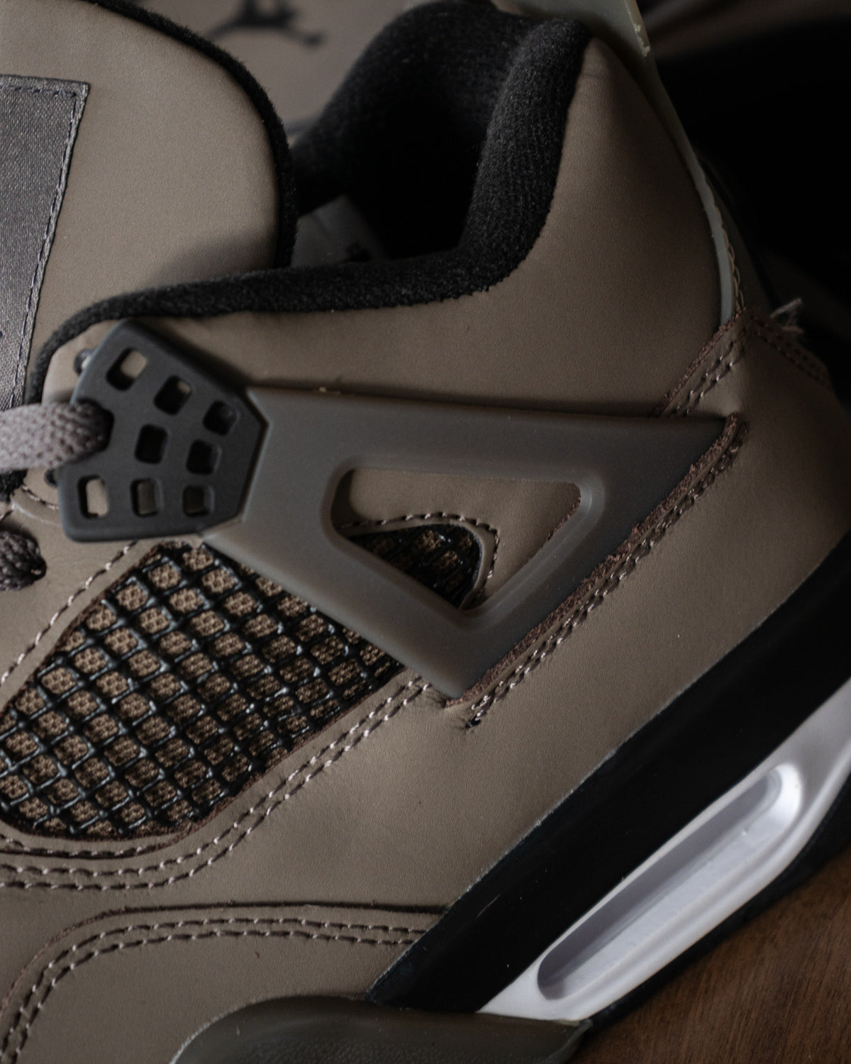 Air Jordan 4 Retro "Cave Stone and Black"