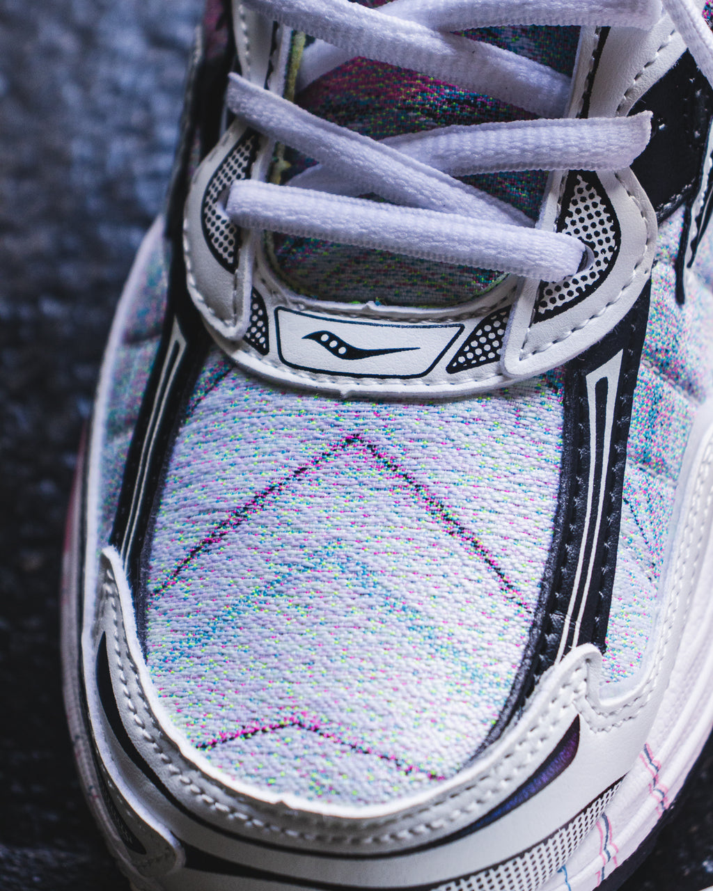 Saucony ProGrid Omni 9 Callen Schaub