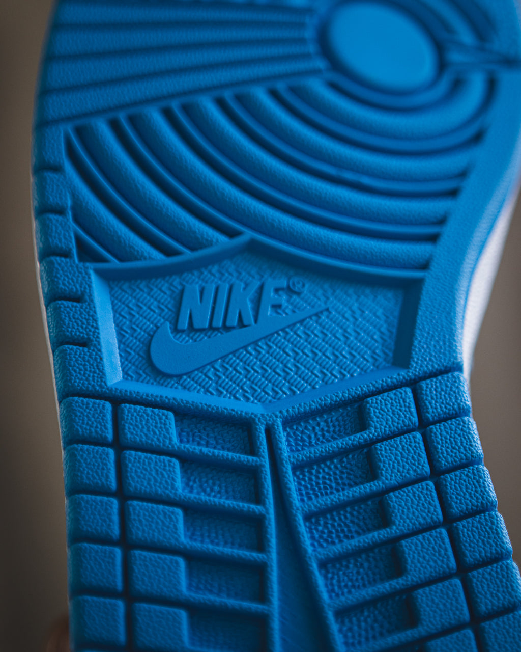 Nike Air Jordan 1 Retro High "UNC Toe".