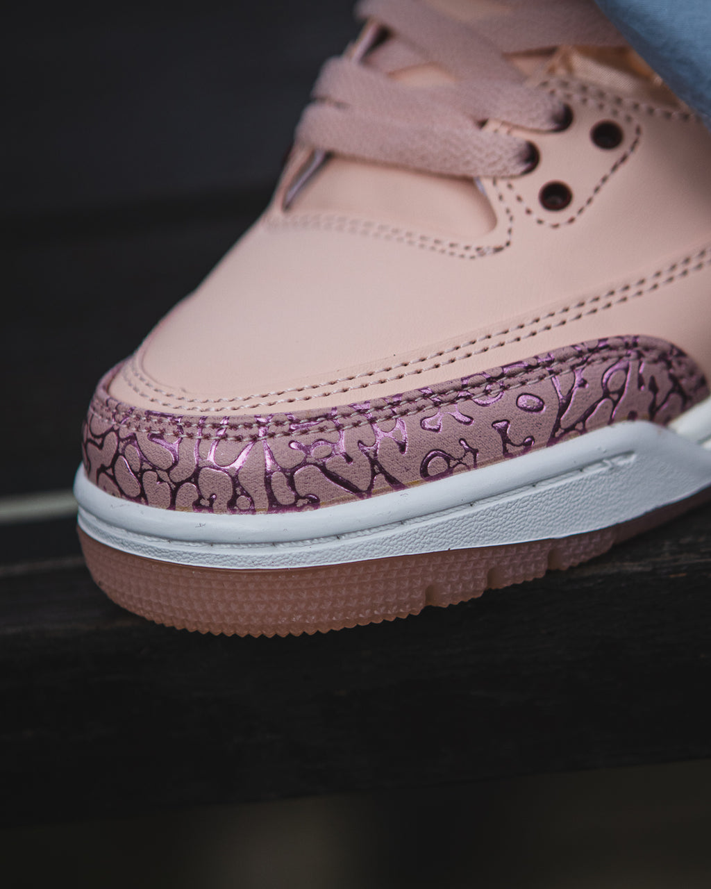 Air Jordan 3 "Valentine's Day"