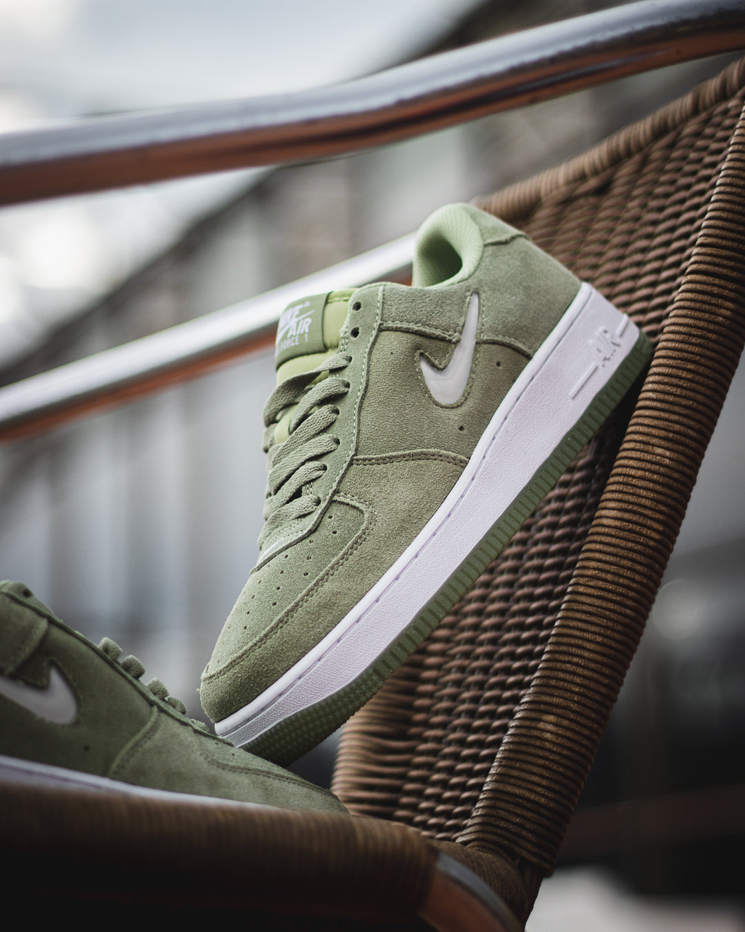 Air Force 1 '07 Low Retro Color Of The Month Jewel Oil Green"