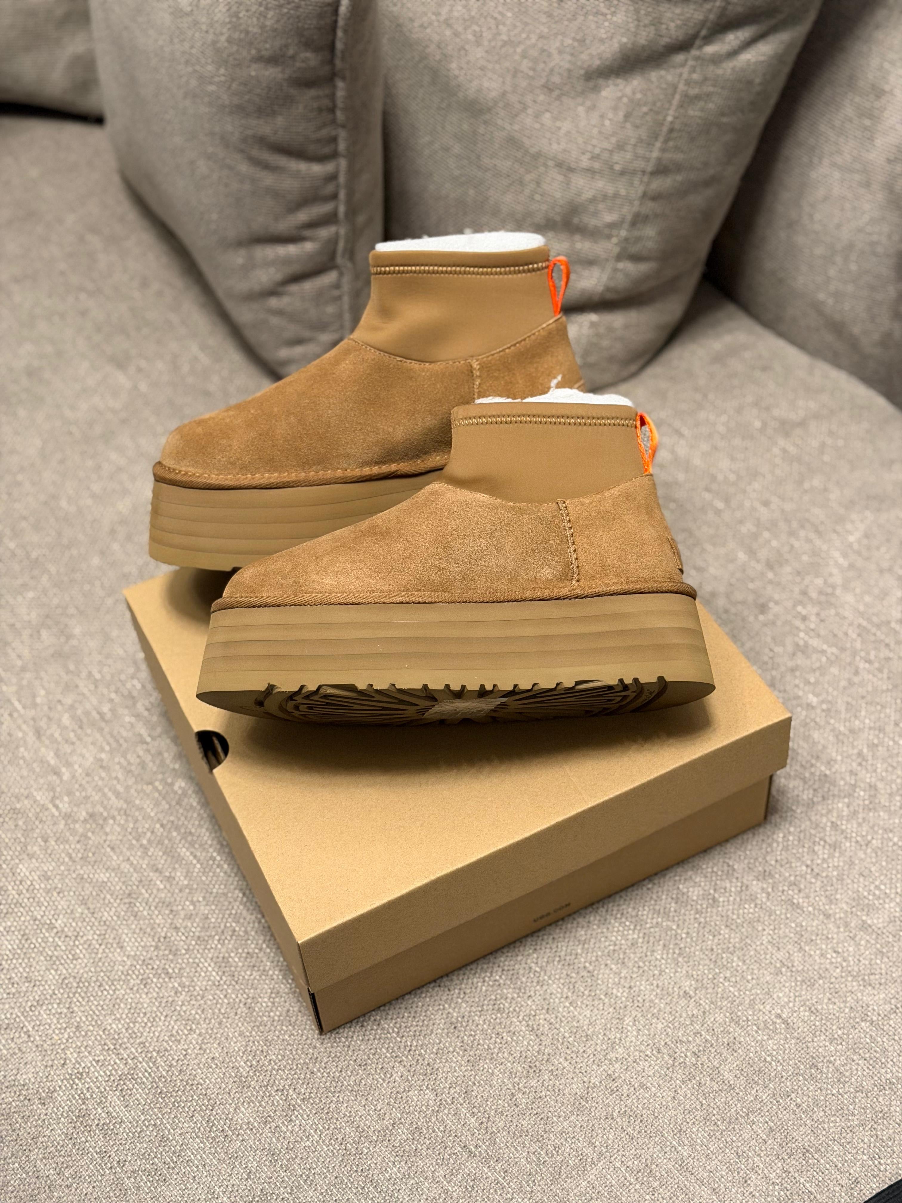 UGG Classic Mini Dipper