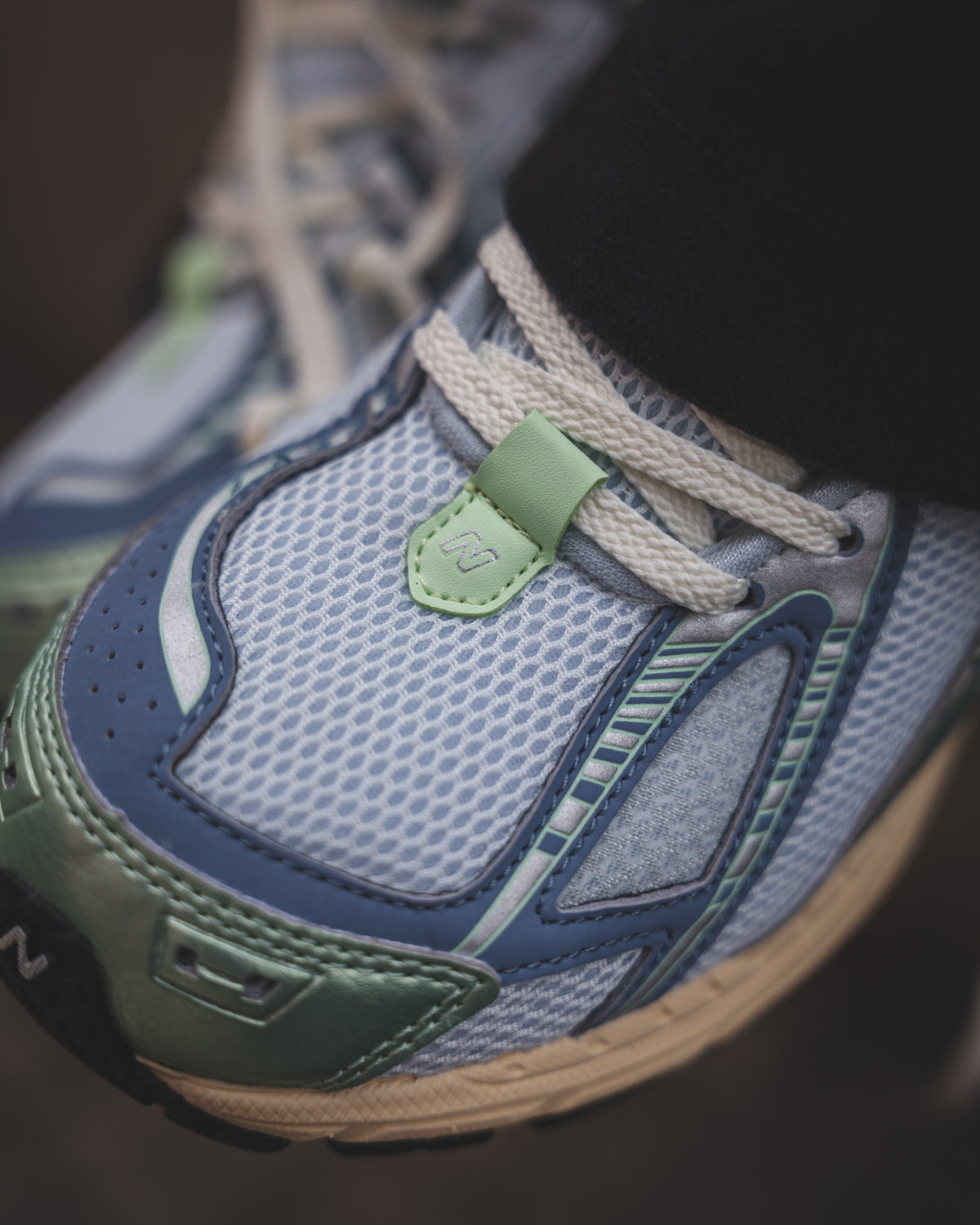 New Balance 1906R "Ice Blue / Melon Water"