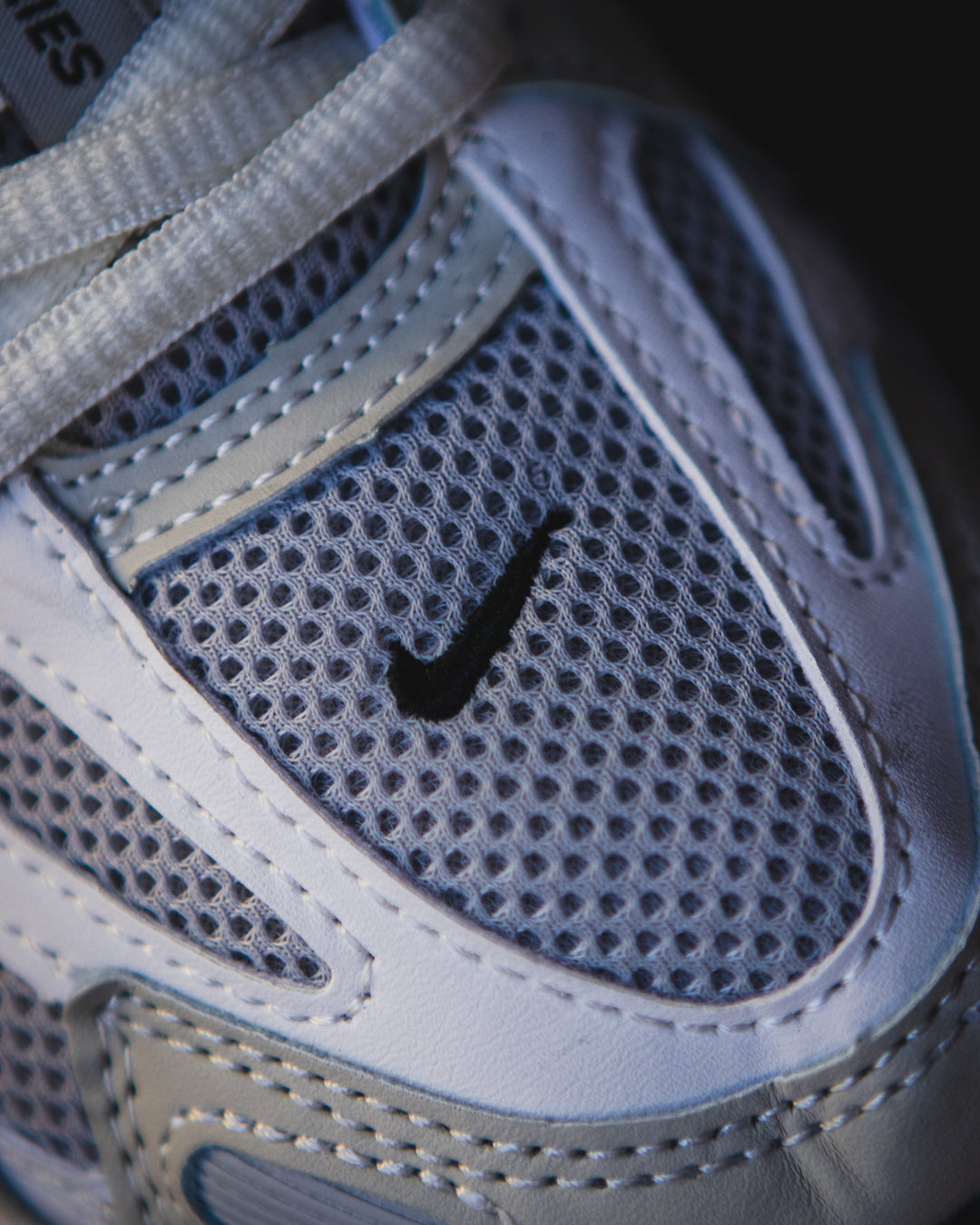 Nike P-6000 "Light Iron Ore/Metallic Silver-Photon Dust-Flat Pewter-Summit White"