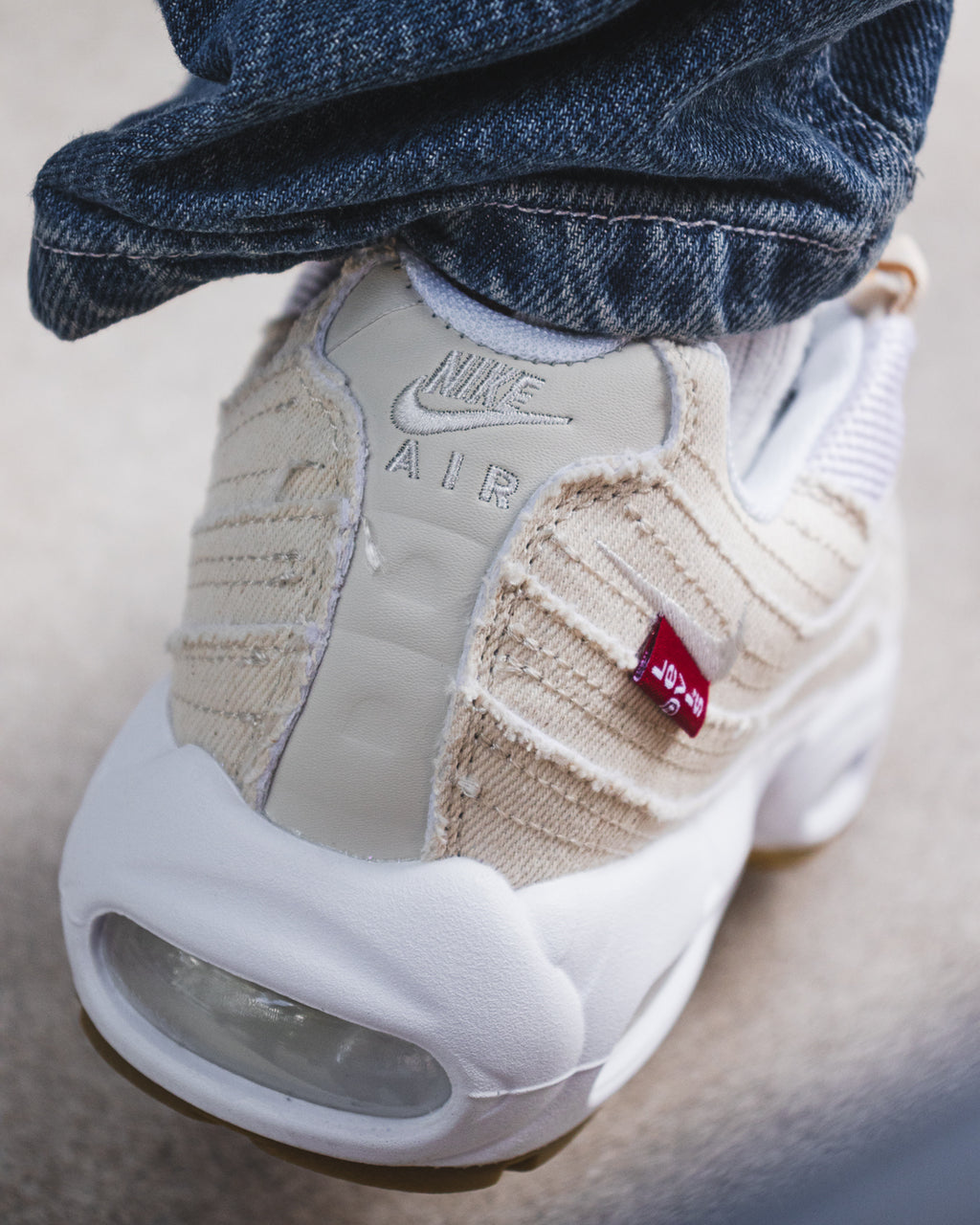 Nike Air Max 95 OG Levi's - White